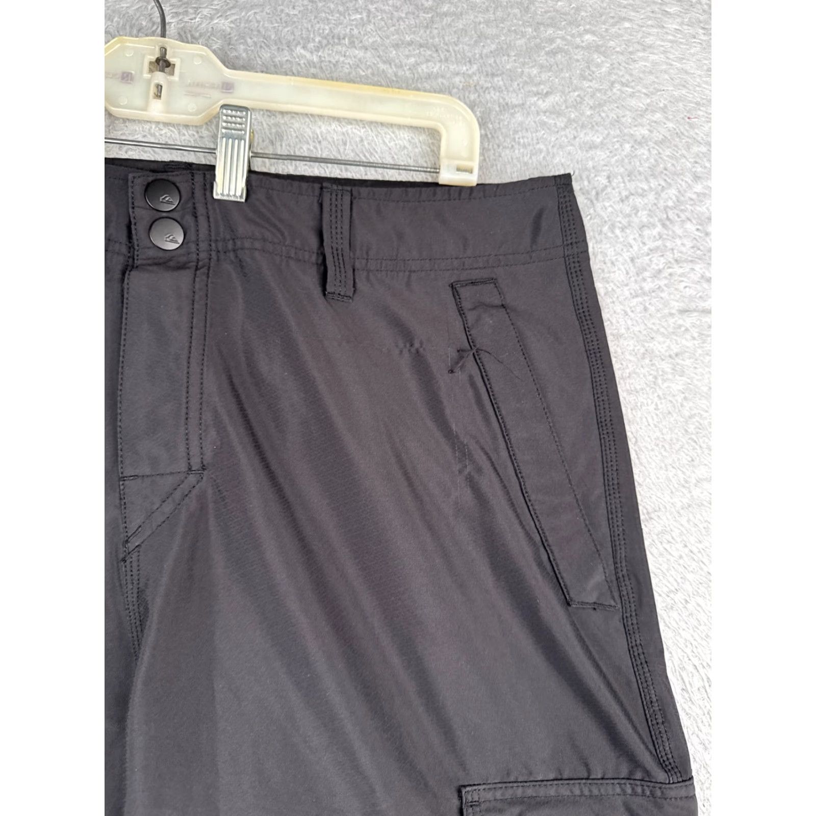 Quiksilver Quiksilver Shorts Mens 36 Black Cargo Polyester Beach 36x12 Cargo Shorts Men Black Poly 36in Inseam 12in Size US 36 / EU 52 - 5 Thumbnail