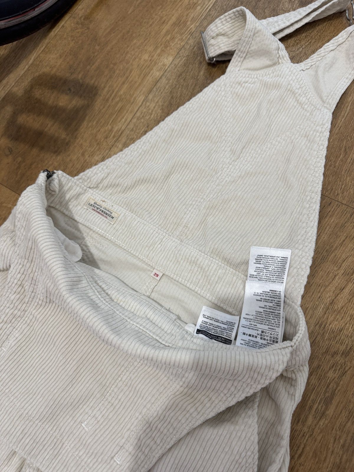Levi's VINTAGE LEVI’S VEVLET OVERALLS STRAIGHT PANTS SUIT Size XS / US 0-2 / IT 36-38 - 5 Thumbnail