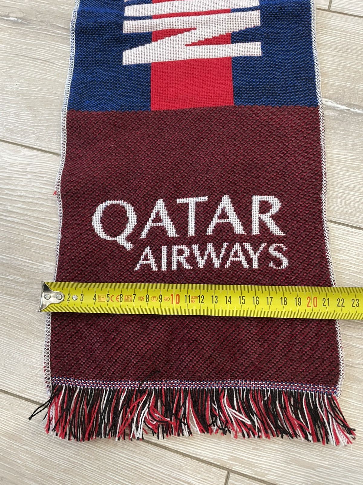 Vintage PSG PARIS SAINT GERMAIN FRENCH FOOTBALL SCARF Soccer Size ONE SIZE - 7 Thumbnail