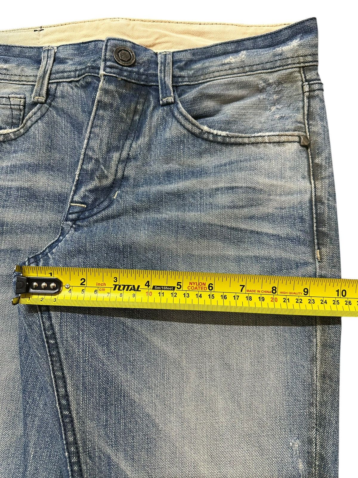 Japanese Brand Vintage Japanese Brand Blue Faded Wash Style Jeans Size US 31 - 14 Thumbnail