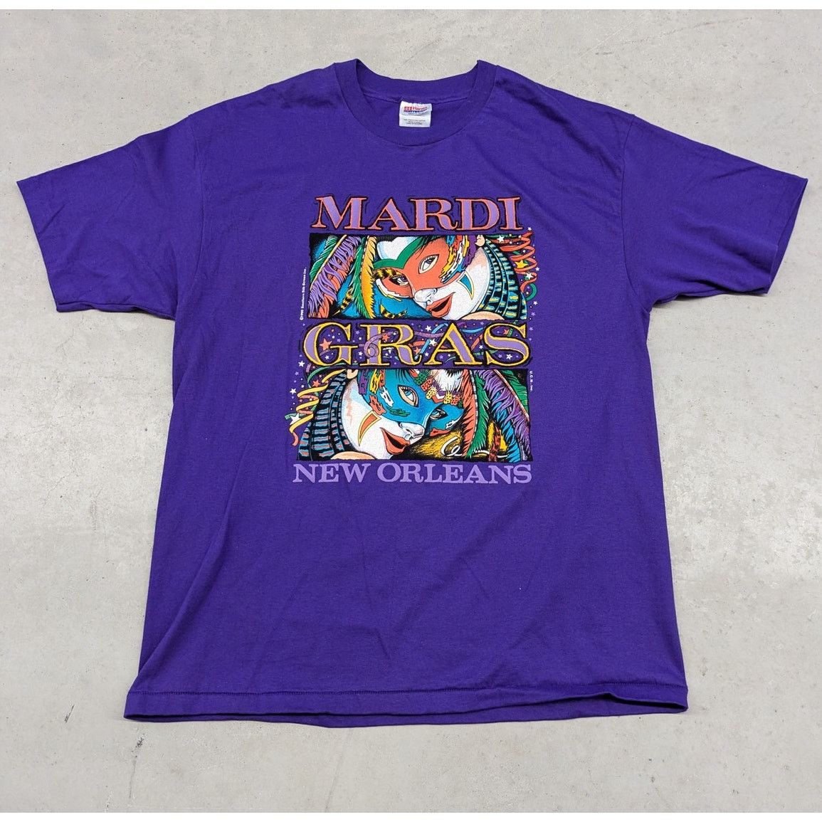 Hanes × Vintage Vintage 1990 New Orleans Mari Gras Mask t-shirt Size US XL / EU 56 / 4 - 1 Thumbnail