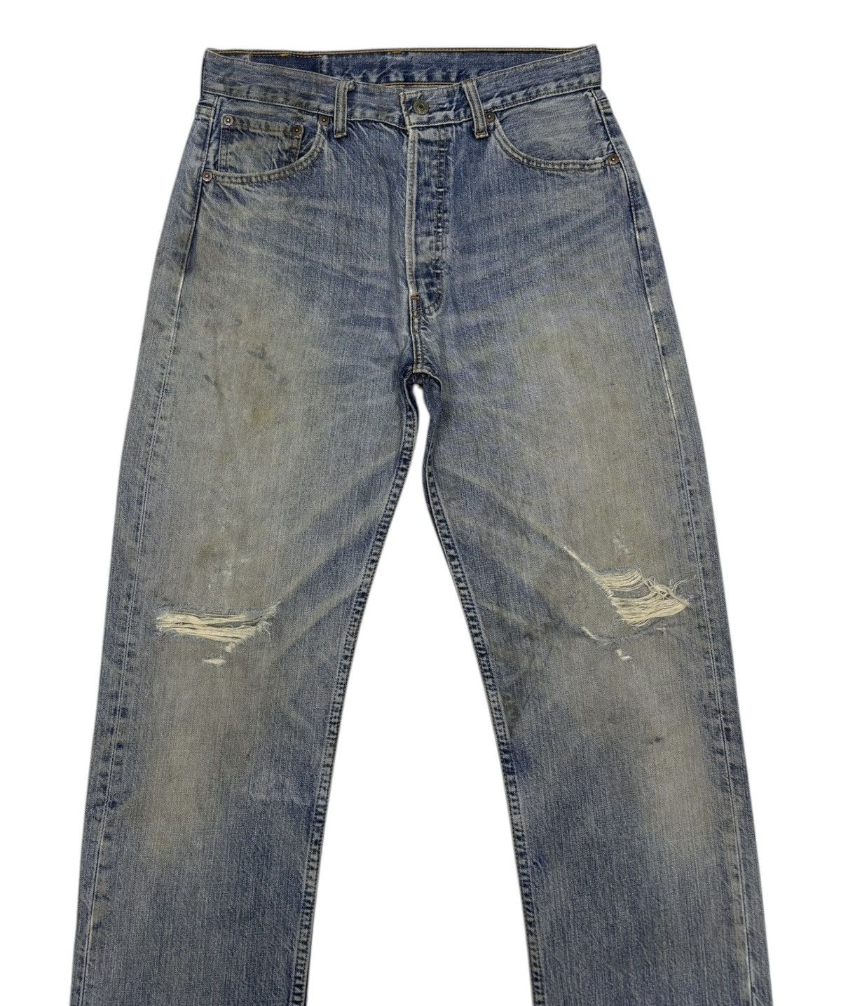 Levi's VINTAGE LEVIS 501 KURT COBAIN DISTRESSED DENIM JEANS Size US 30 / EU 46 - 3 Thumbnail