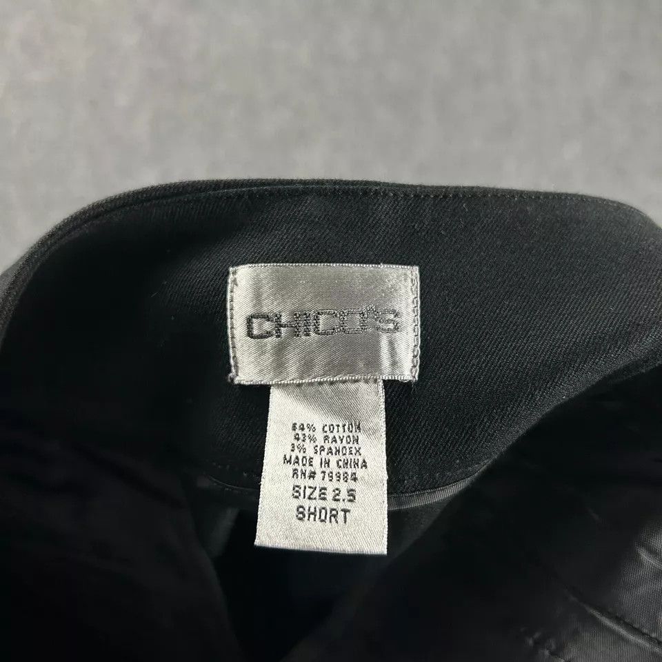Chicos Chico's Pants Womens 2.5 Short Black Straight Leg Trousers Size 36" / US 14 / IT 50 - 8 Thumbnail