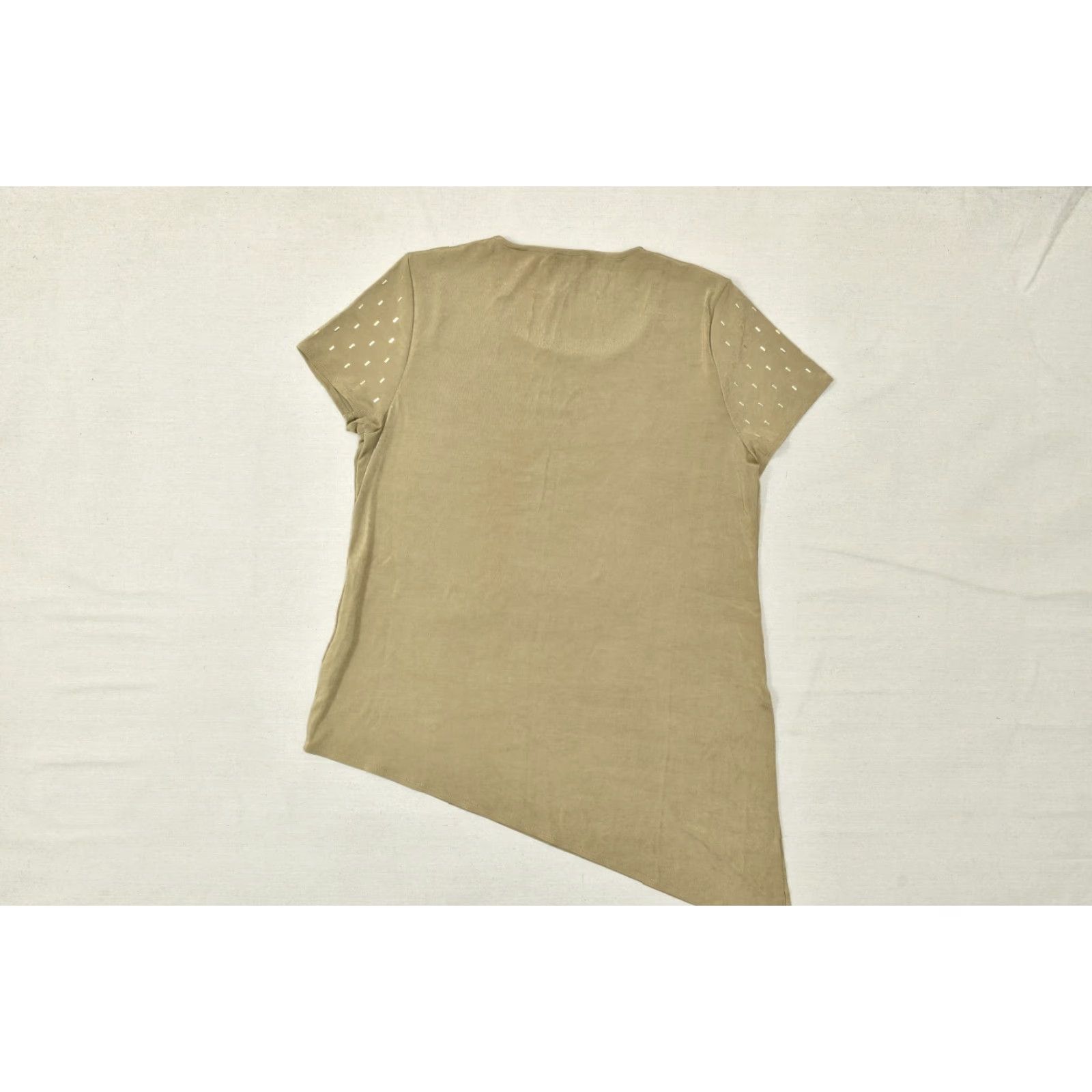 Vintage Chico's Travelers Brown Studded Asymmetric Hem Short Sleeve Top Size 2 Blouse Tunic Womens Regular Crew Neck Casual Travel Metal Size XS / US 0-2 / IT 36-38 - 8 Thumbnail