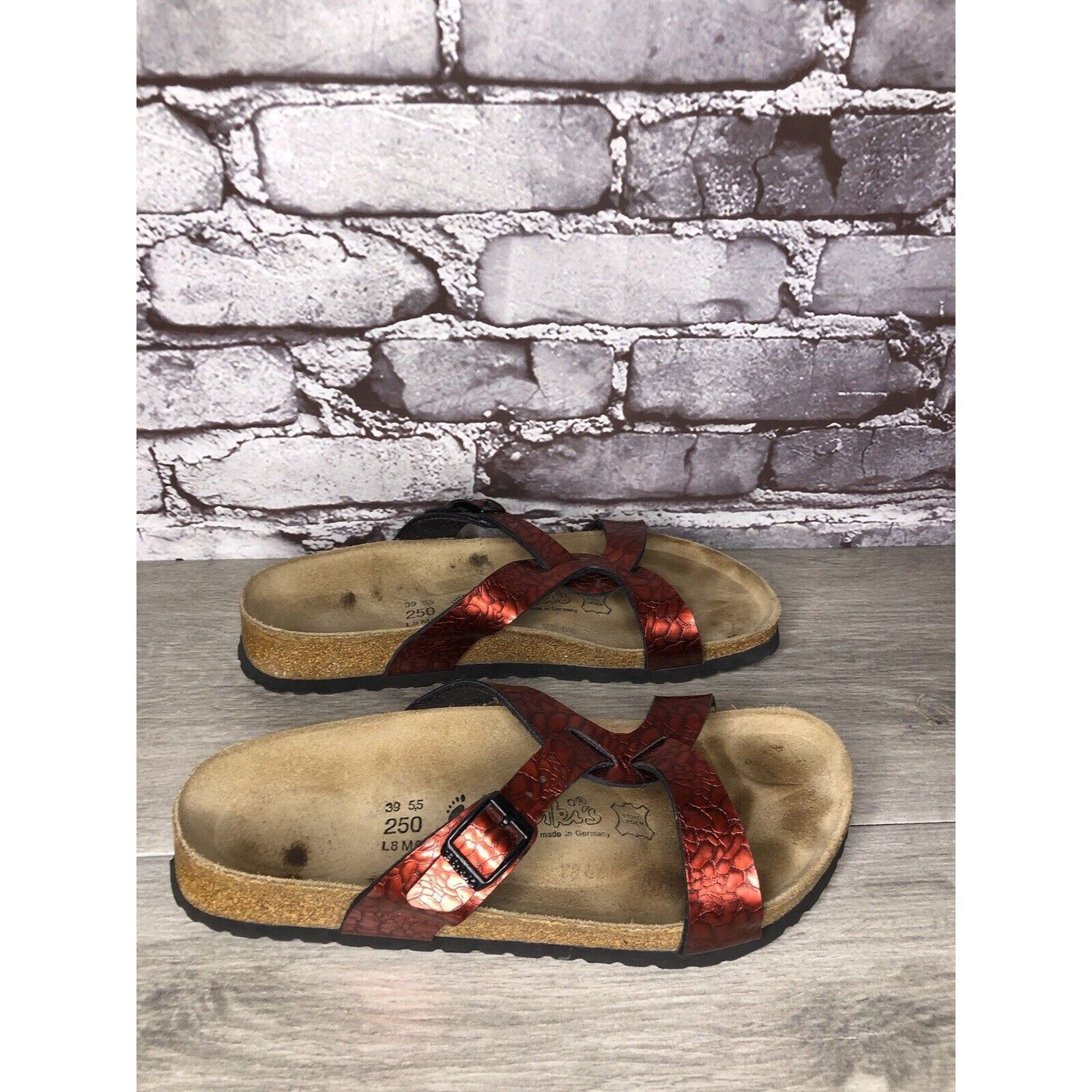 Birkenstock Birkenstock Birki’s Red Patent Leather Croc Cork Strap Sanda Size US 8 / IT 38 - 1 Thumbnail