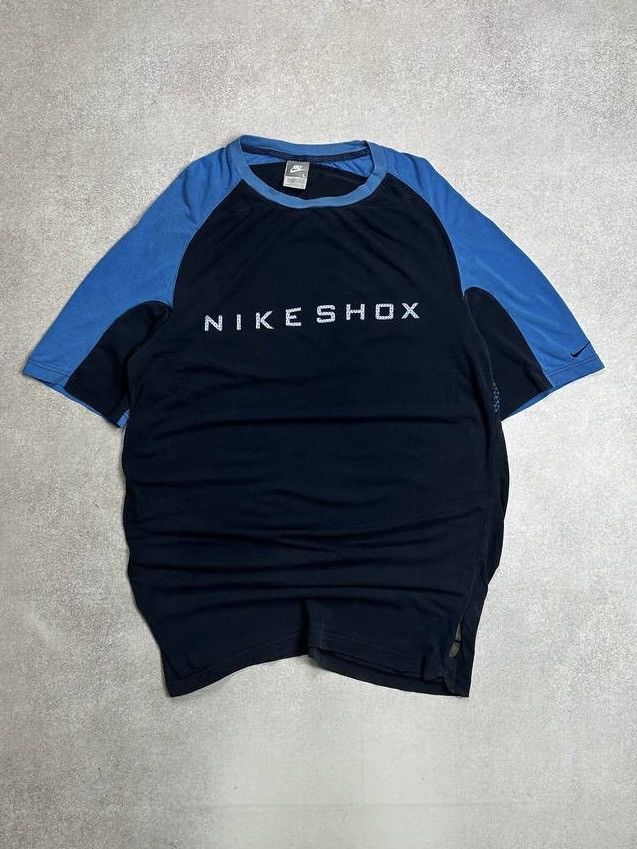 Nike Vintage Nike Shox Big Logo T-shirt Rare L Size US L / EU 52-54 / 3 - 1 Thumbnail