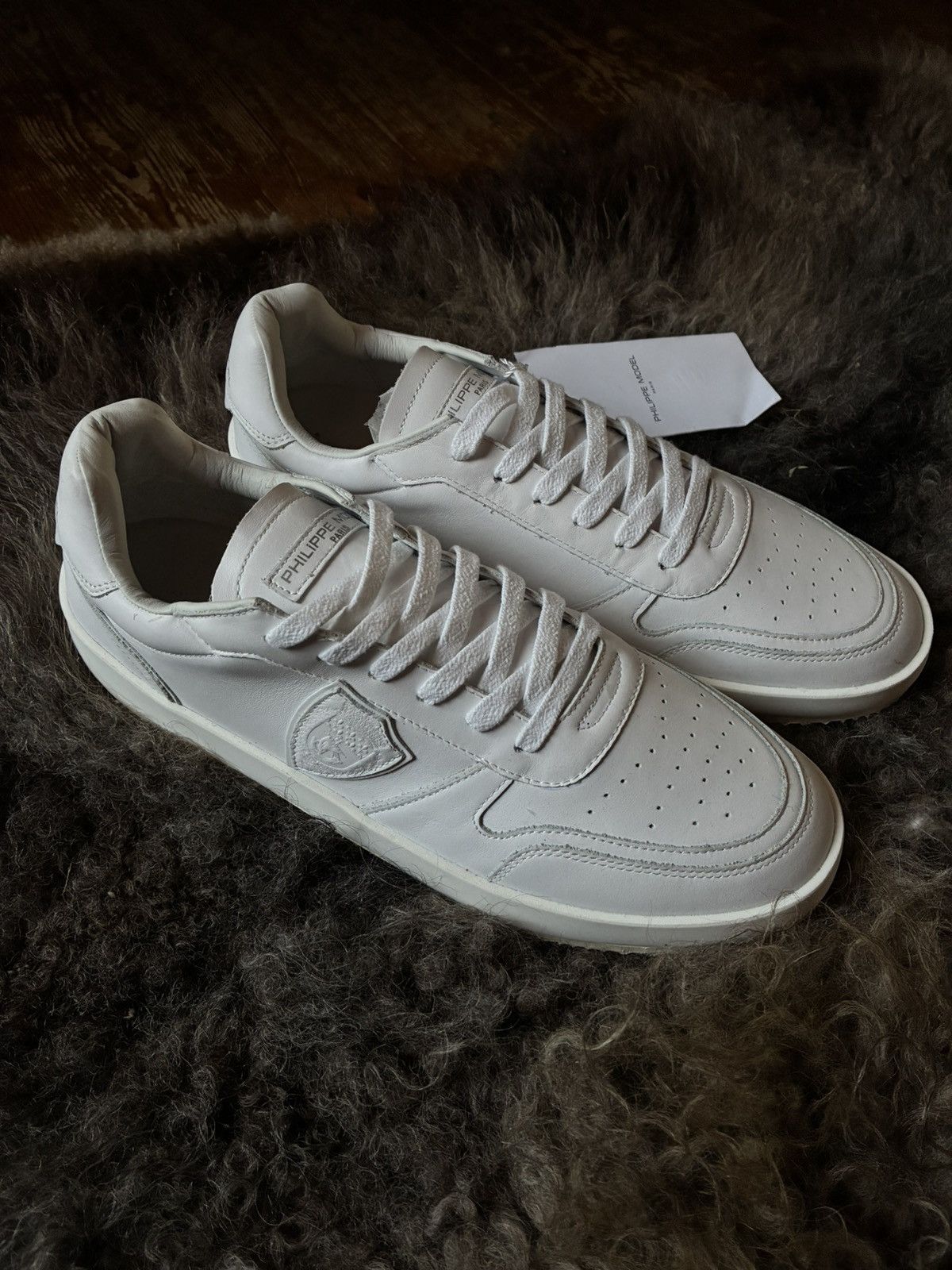 Philippe Model Philippe Model SS24 Nice Low-Top Leather Sneaker Size US 12 / EU 45 - 1 Thumbnail