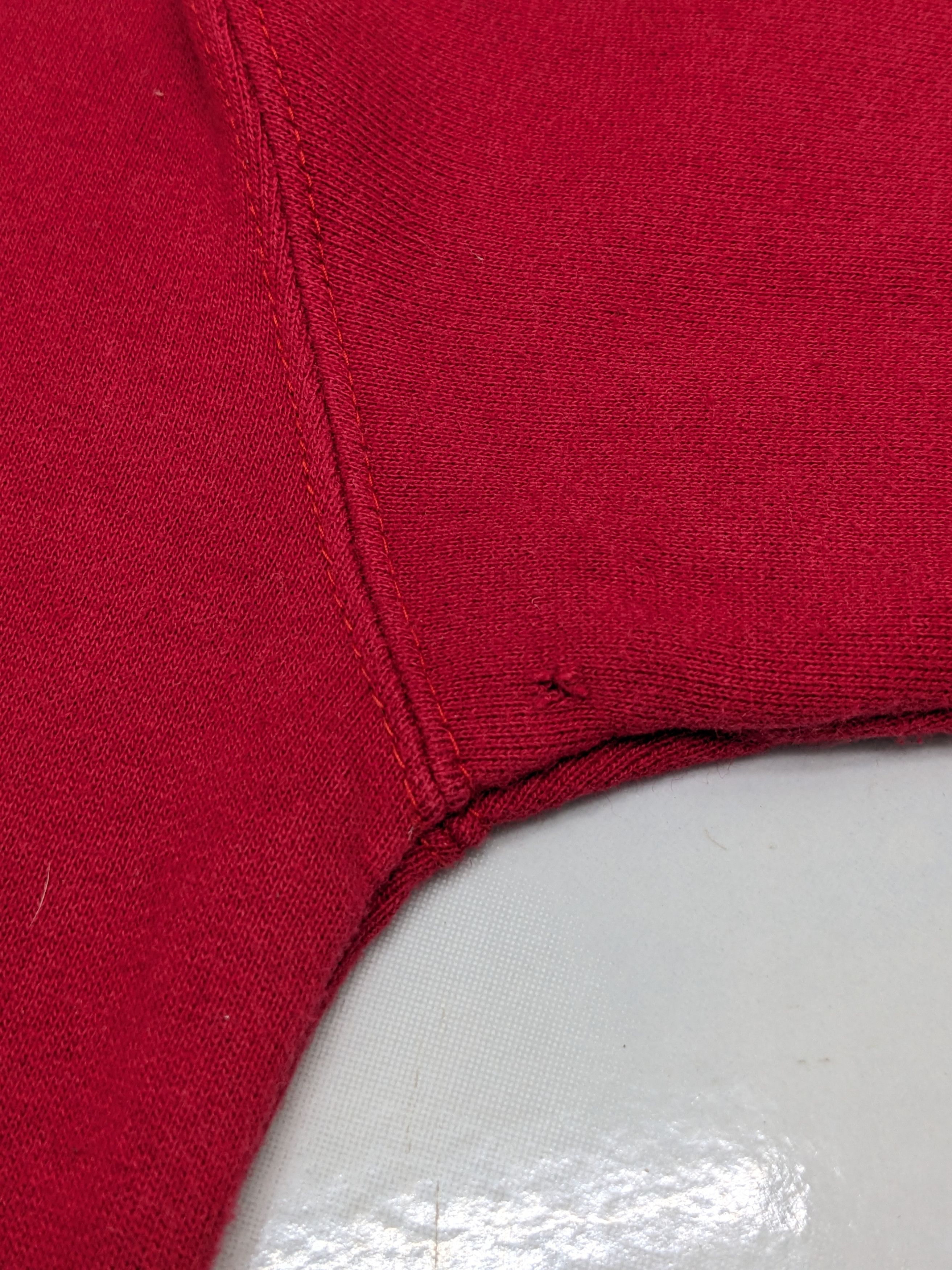 Peanuts Vintage Snoopy Peanuts Red Embroidered Crewneck Sweatshirt Size US M / EU 48-50 / 2 - 9 Thumbnail