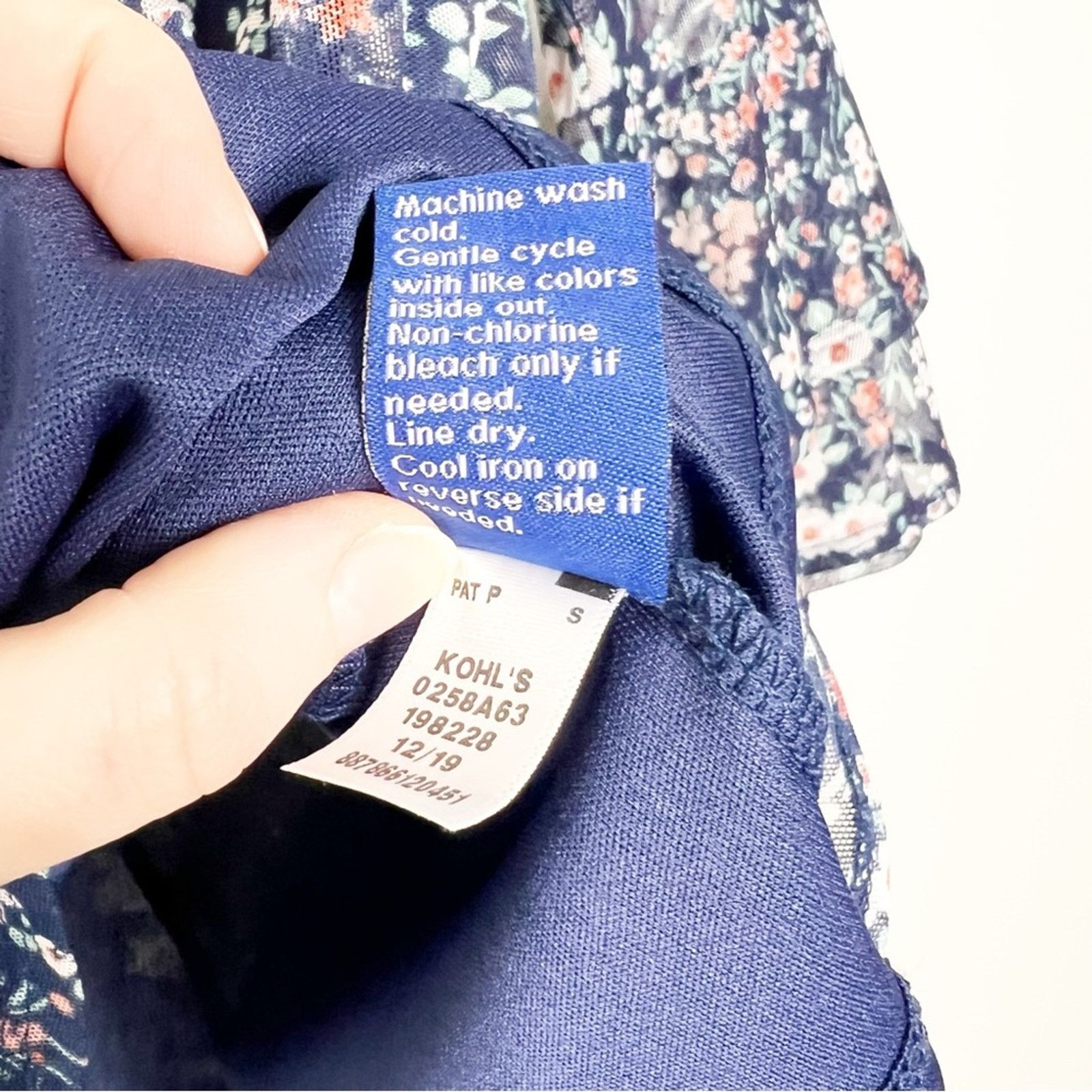 Apt. 9 APT.9 Women’s Floral Mesh Navy Blue Bohemian Blouse Top Size S / US 4 / IT 40 - 15 Thumbnail