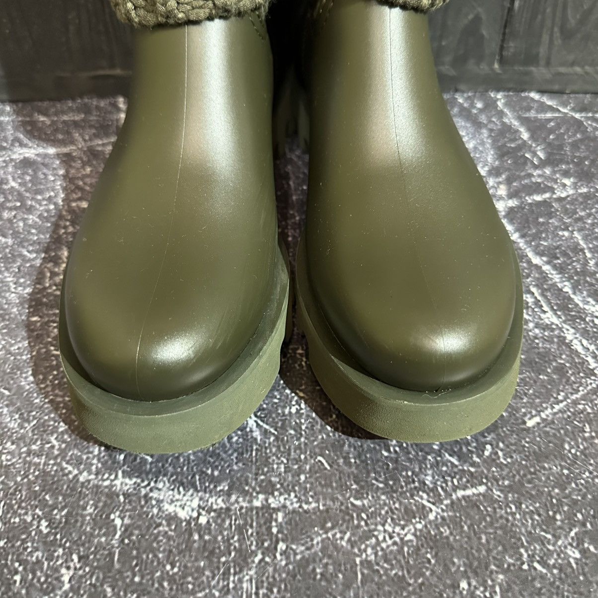 Moncler MONCLER GINETTE - Women’s Waterproof Rubber Boots Size 37 Size US 7 / IT 37 - 7 Thumbnail
