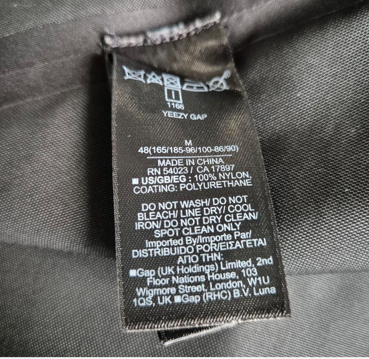 Balenciaga × Gap × Kanye West Yeezy Gap Engineered by Balenciaga T Cut Parka *FINAL PRICE* Size US M / EU 48-50 / 2 - 6 Thumbnail