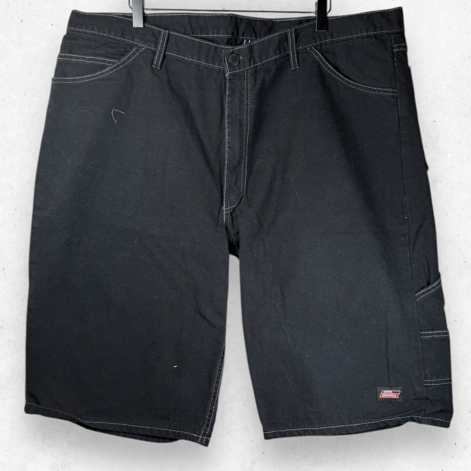 Dickies Dickies Men's Black Denim Cargo Carpenter SKATER Shorts 42 Size US 42 / EU 58 - 1 Thumbnail