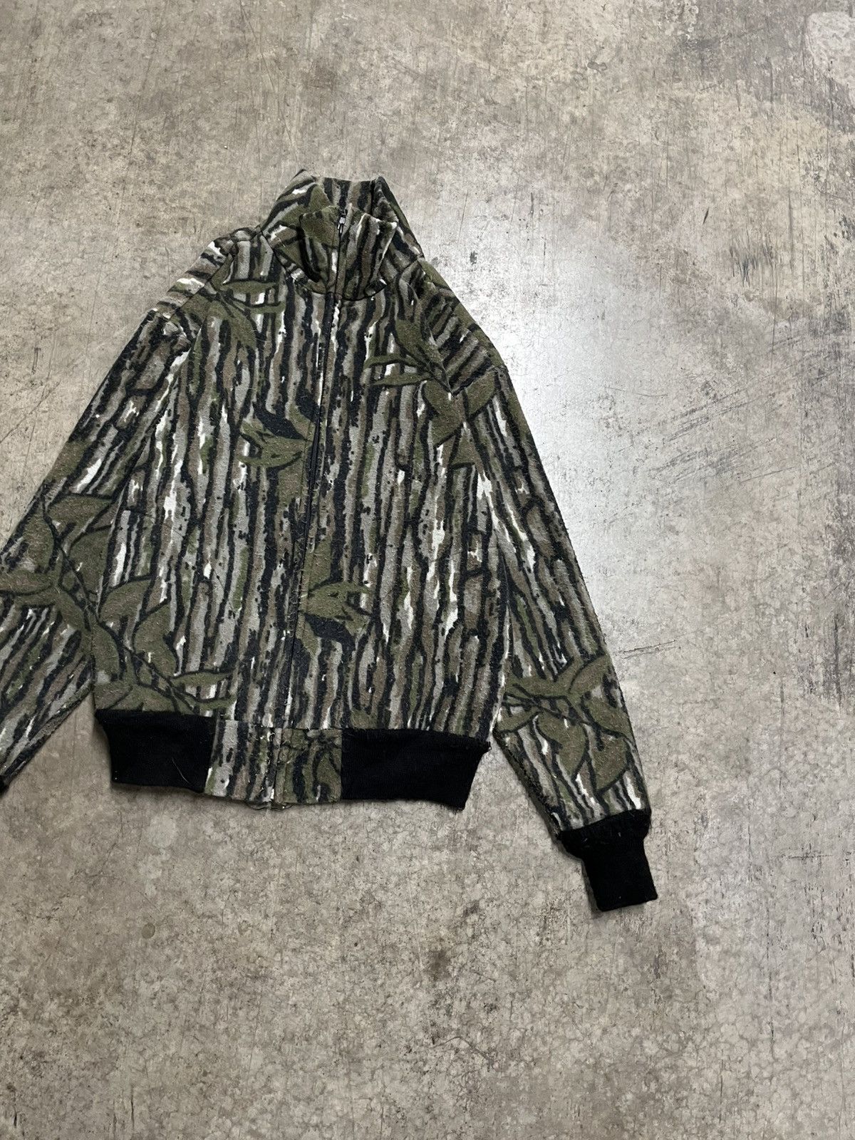 Realtree × Vintage Realtree camo vintage fleece zip up jacket hype rare Size US L / EU 52-54 / 3 - 6 Thumbnail