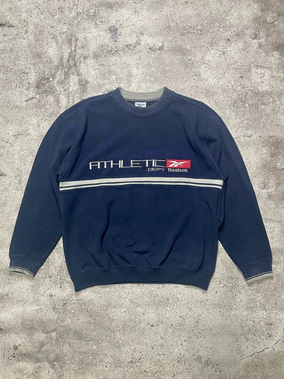 Reebok × Vintage Vintage Reebok Big Center Logo Blue Sweatshirt Size US M / EU 48-50 / 2 - 1 Thumbnail