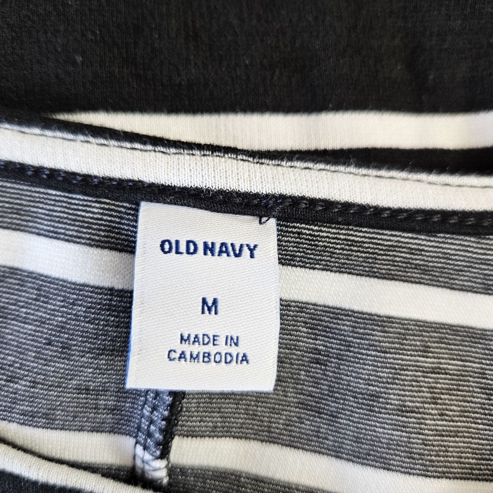 Old Navy Old Navy Dress Sz Medium Black White Stripe Rayon Blend Womens Size M / US 6-8 / IT 42-44 - 5 Thumbnail