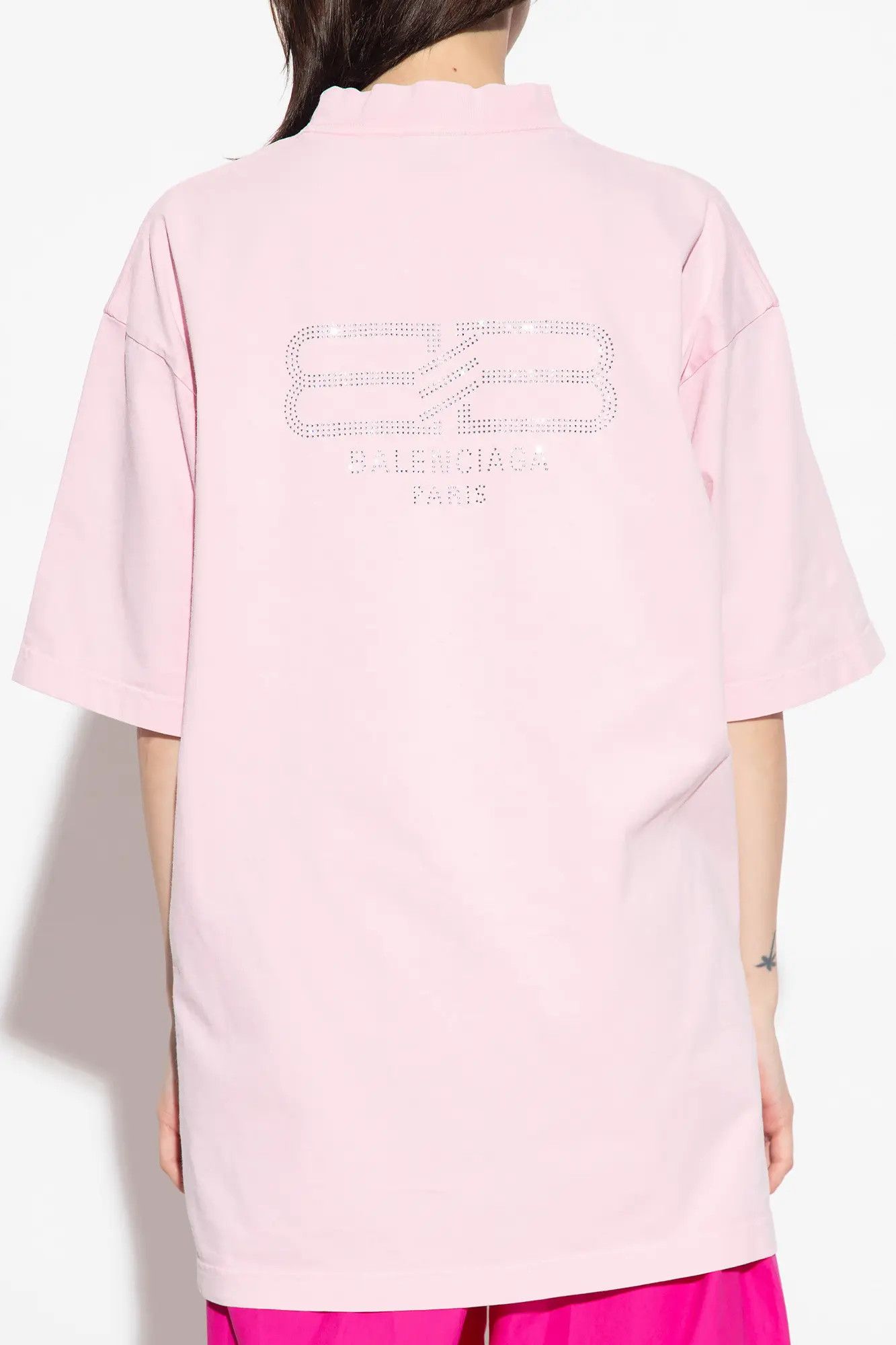 Balenciaga o1mt1gz0924 BB Paris Strass T-Shirt Medium Fit in Pink Size L / US 10 / IT 46 - 5 Thumbnail