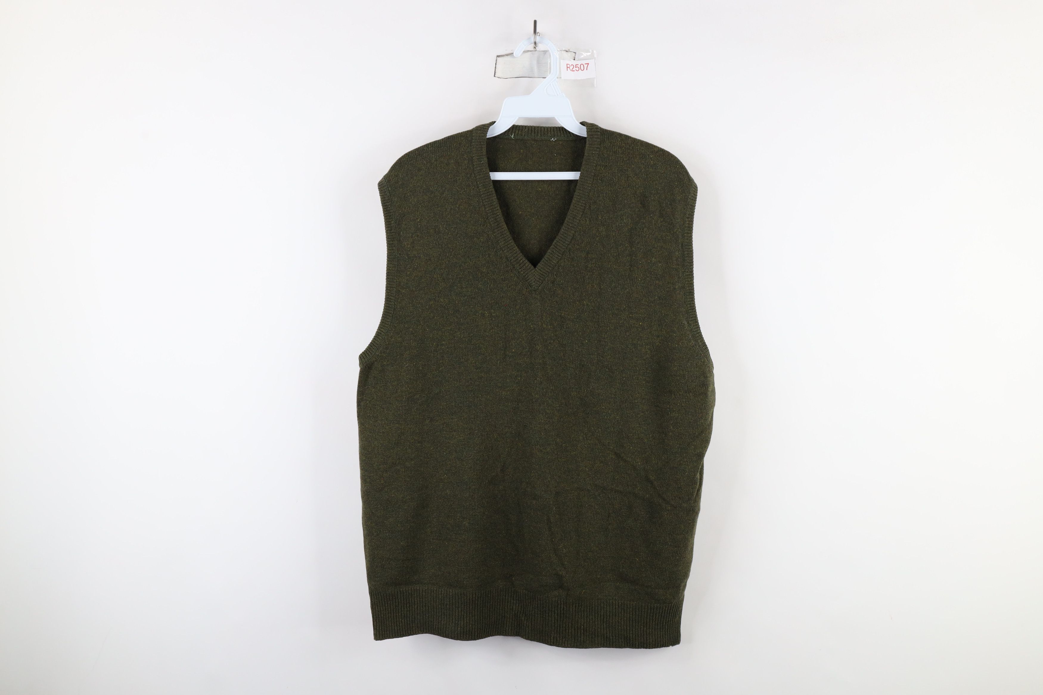 Vintage Vintage 90s Streetwear Wool Blend Knit Sweater Vest Green Size US L / EU 52-54 / 3 - 1 Thumbnail