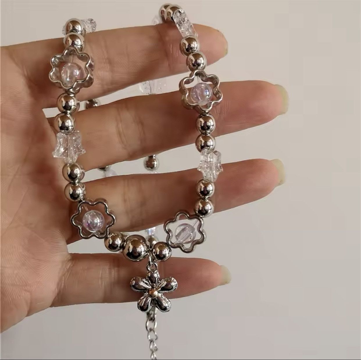 Jewelry × Vintage Goth Cute Flower Pendant Beaded Choker Neck Necklace Size ONE SIZE - 2 Thumbnail