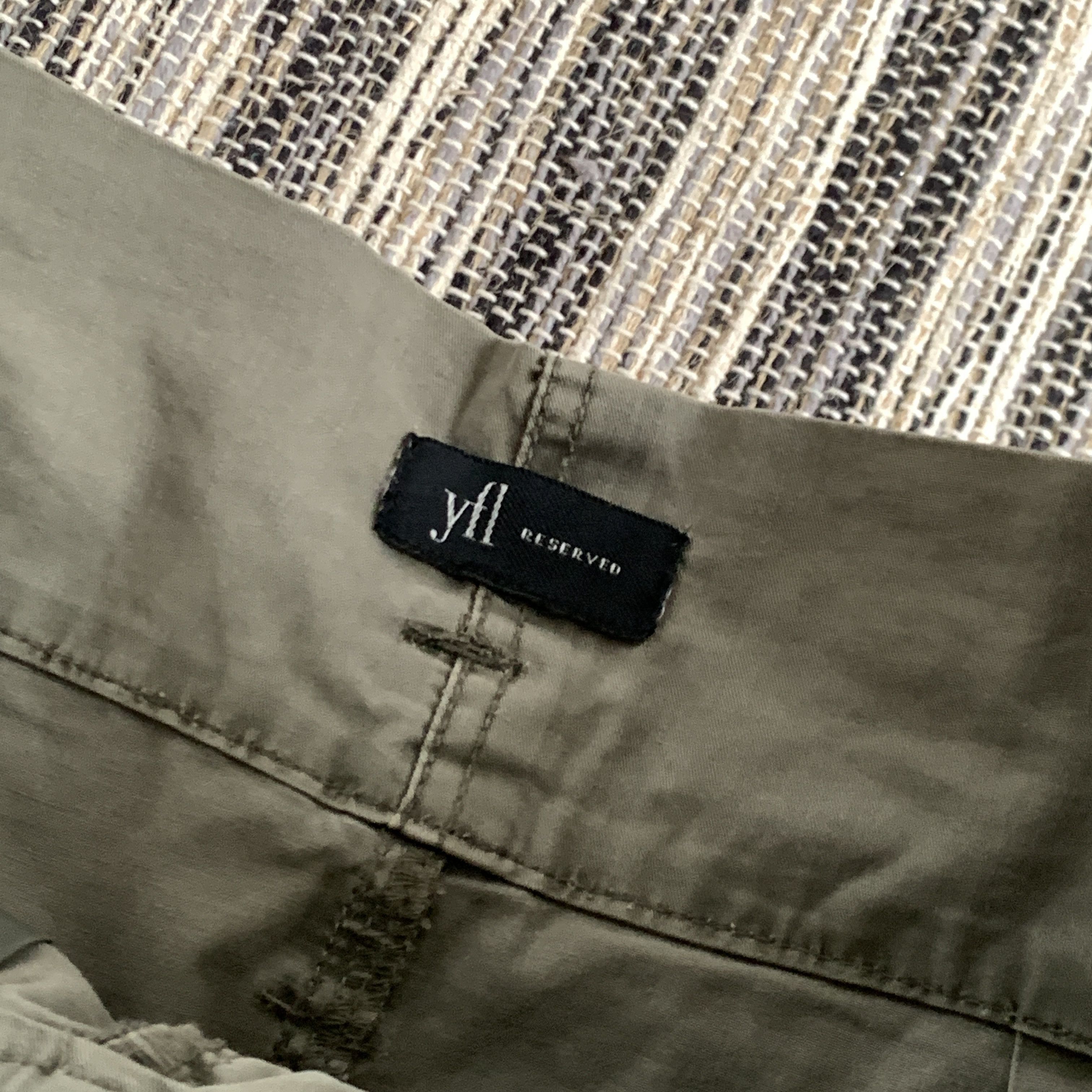 Japanese Brand Vintage Y2K Faded Women's Khaki Bondage Low RIse Midi Skirt Size 26" / US 2 / IT 38 - 7 Thumbnail
