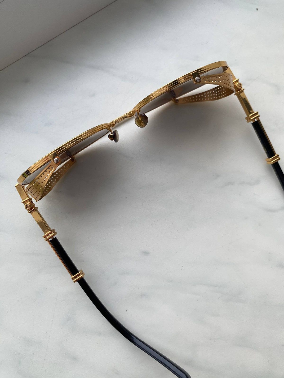 Balmain Vintage Balmain Brigade I Black / Gold Sunglasses Size ONE SIZE - 2 Thumbnail