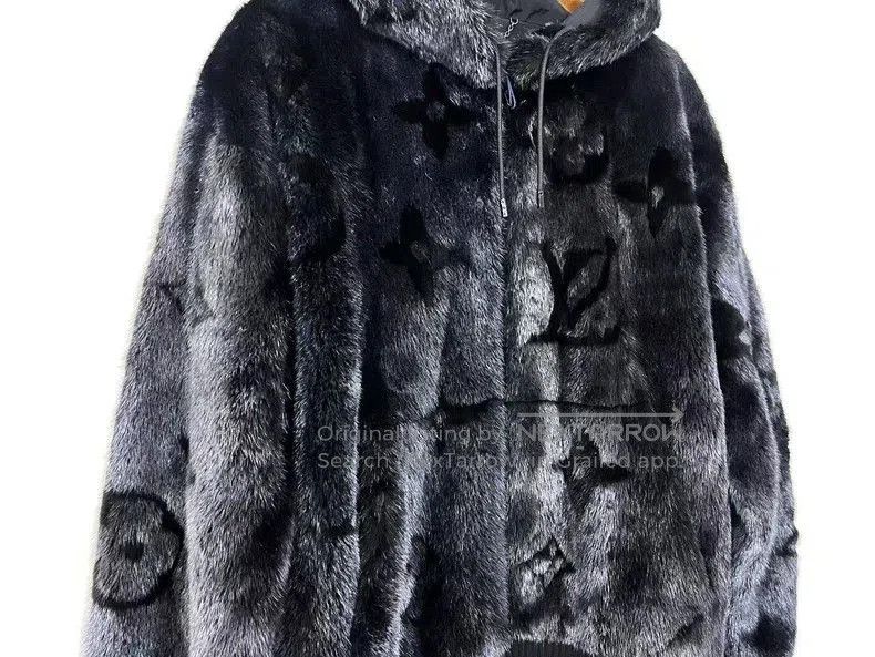 Louis Vuitton Louis Vuitton Black Mink Fur Hooded Coat. Size US L / EU 52-54 / 3 - 2 Thumbnail