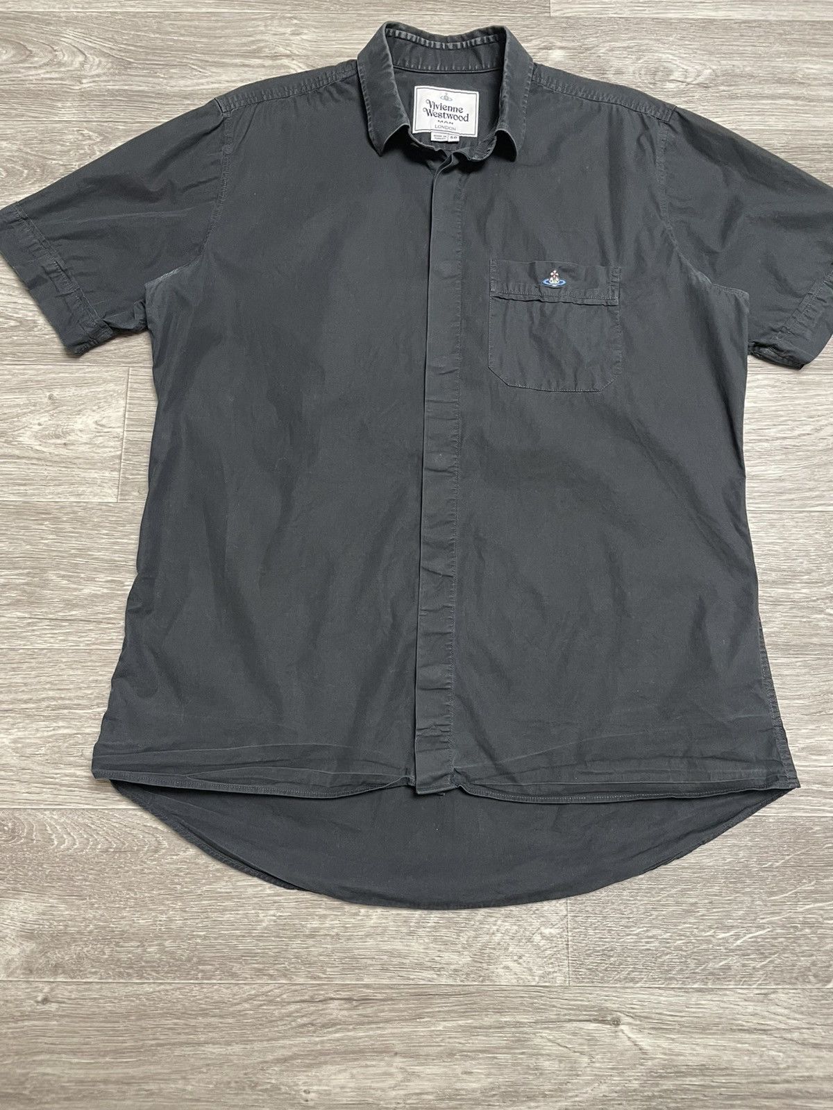 Vivienne Westwood Vivienne Westwood Black Orb Logo Shirt Size US M / EU 48-50 / 2 - 3 Thumbnail