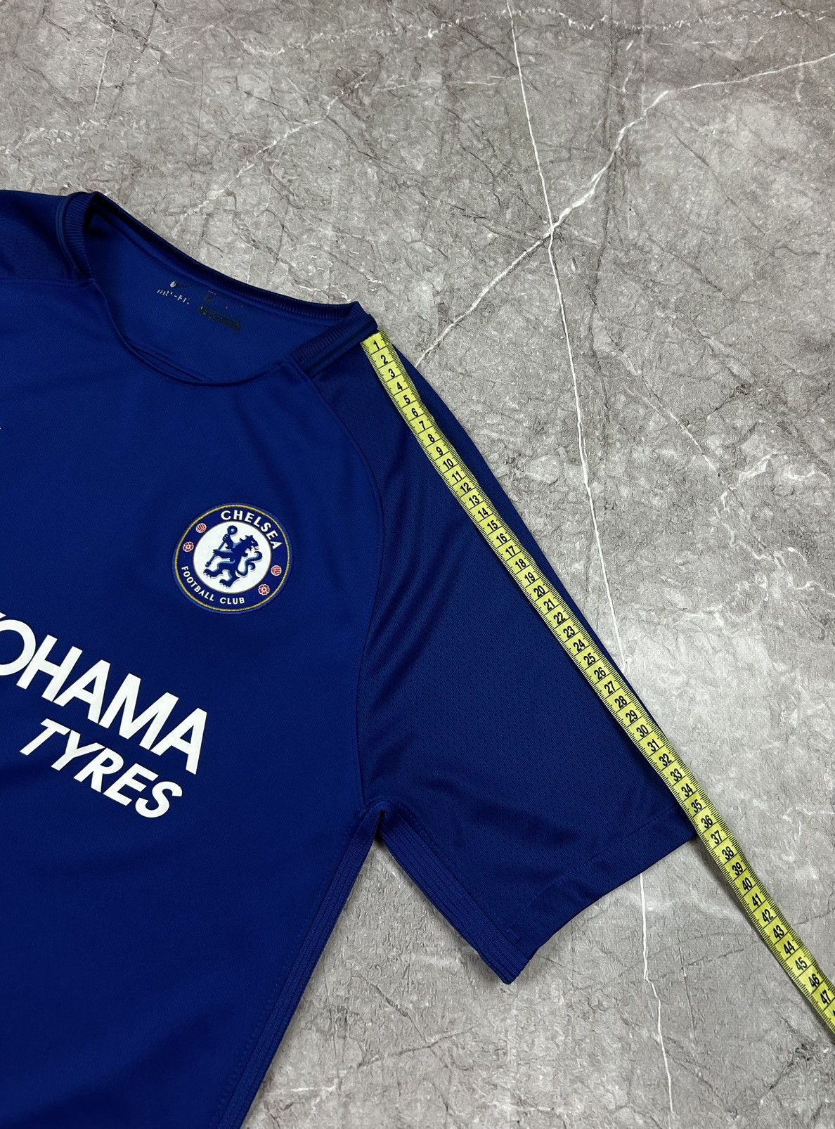 Nike Nike Chelsea Soccer Jersey 2017 2018 Home Shirt Size M Size US M / EU 48-50 / 2 - 11 Thumbnail