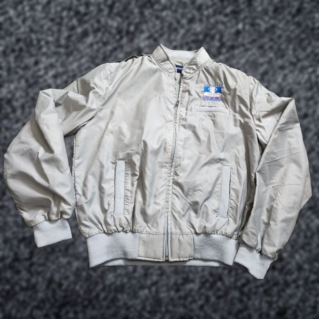 John Deere VINTAGE John Deere Jacket Silver Satin Bomber Jacket Mens L/Unisex Adults Short Jacket Coat Time: 90s Cowboy Agriculture Size US L / EU 52-54 / 3 - 1 Thumbnail