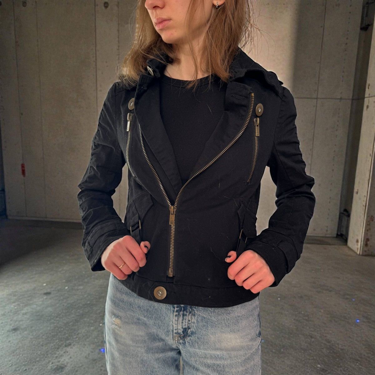20471120 Fishbone Y2K Vintage Zip Details Biker Jacket Size S / US 4 / IT 40 - 1 Thumbnail
