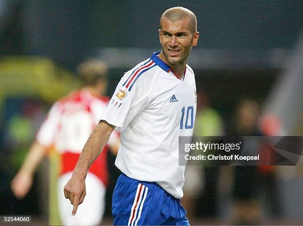 Adidas × Vintage Vintage F.F.F. 2004 Zinedine Zidane #10 Size US XL / EU 56 / 4 - 8 Thumbnail
