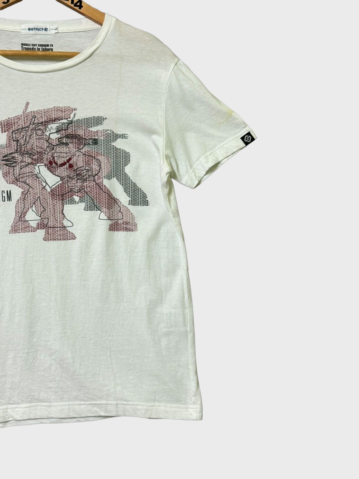 Cartoon Network × Playstation MOBILE SUIT GUNDAM 29 TRAGEDY IN JABURO TEE Size US XS / EU 42 / 0 - 6 Thumbnail