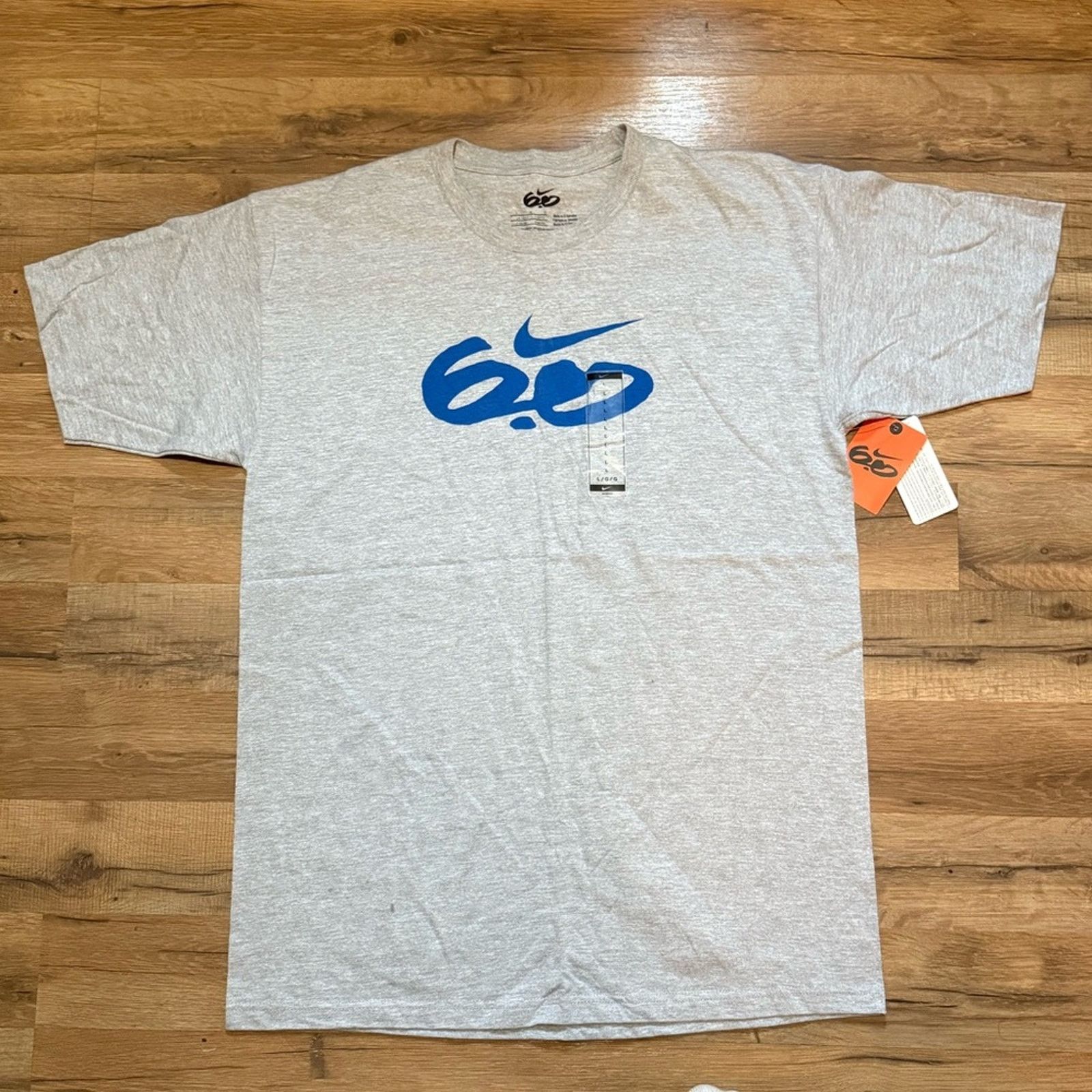 Nike 2009 Nike 6.0 Short Sleeve Size US L / EU 52-54 / 3 - 2 Thumbnail