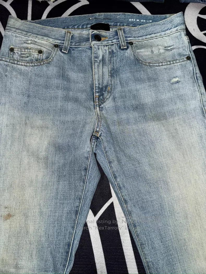 Saint Laurent Paris Saint Laurent Paris Classic Light Wash Cut-Out Ripped Slim Size US 29 - 4 Thumbnail