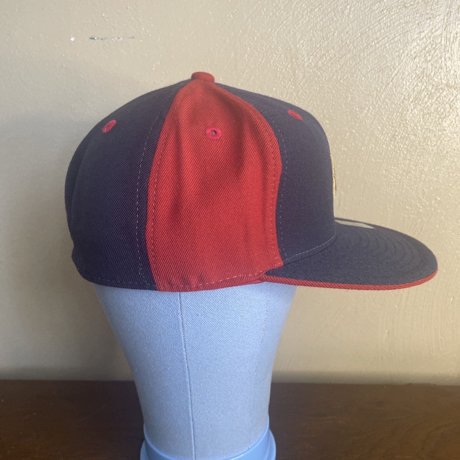 Reebok Cleveland Cavaliers Reebok Vintage Men's FTD Cap Sz 7 3/8 Size US XL / EU 56 / 4 - 3 Thumbnail