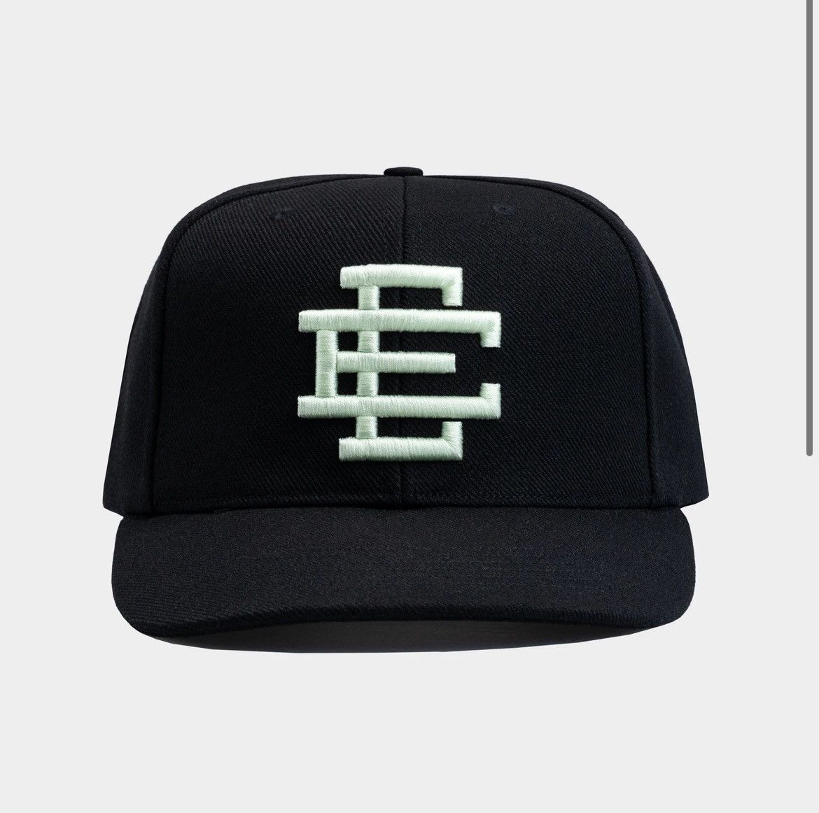 Eric Emanuel Eric Emanuel black w off white EE snapback hat Size ONE SIZE - 1 Thumbnail