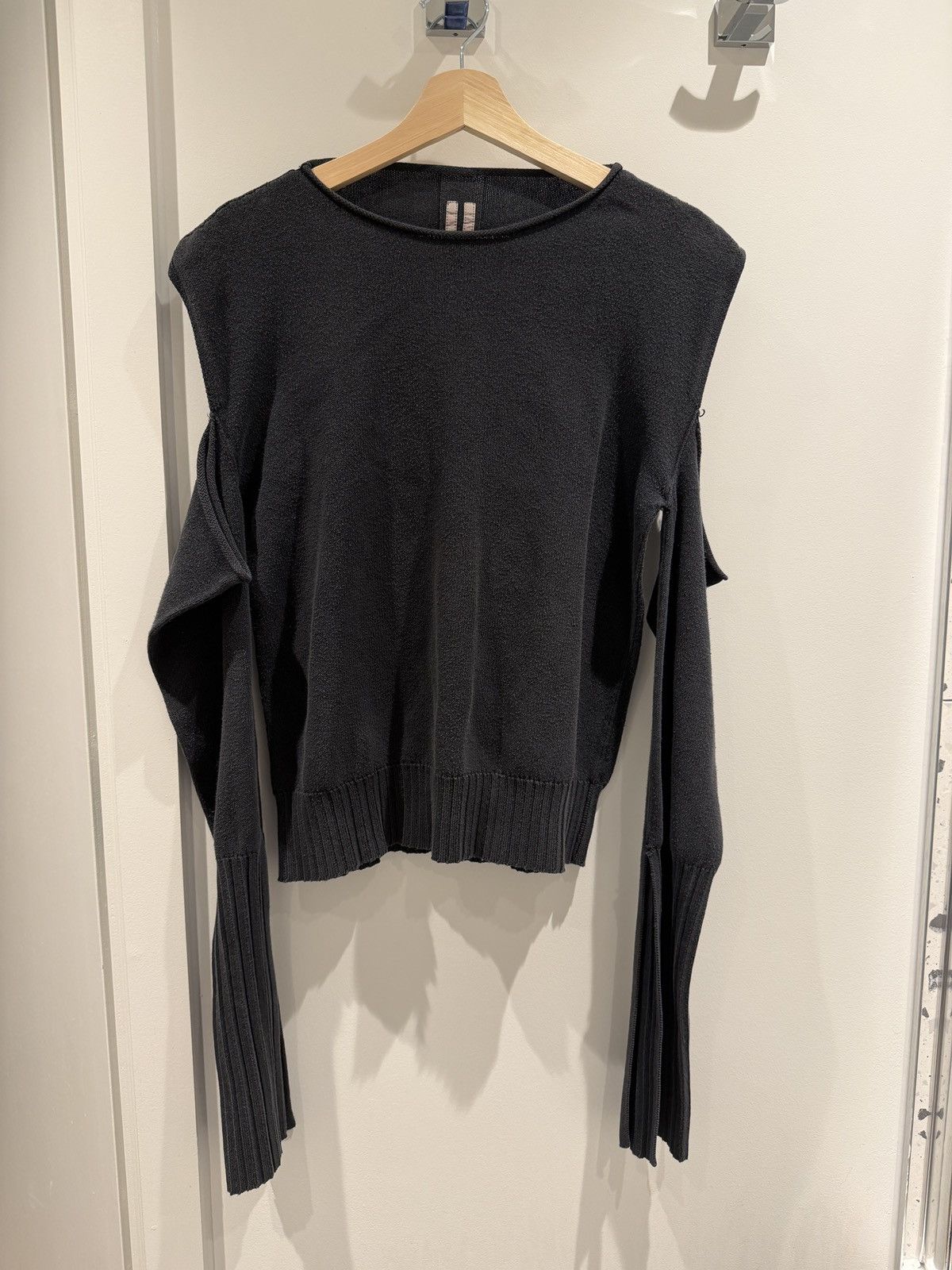 Rick Owens Rick Owens Distressed Knit Sweater Size US M / EU 48-50 / 2 - 1 Thumbnail