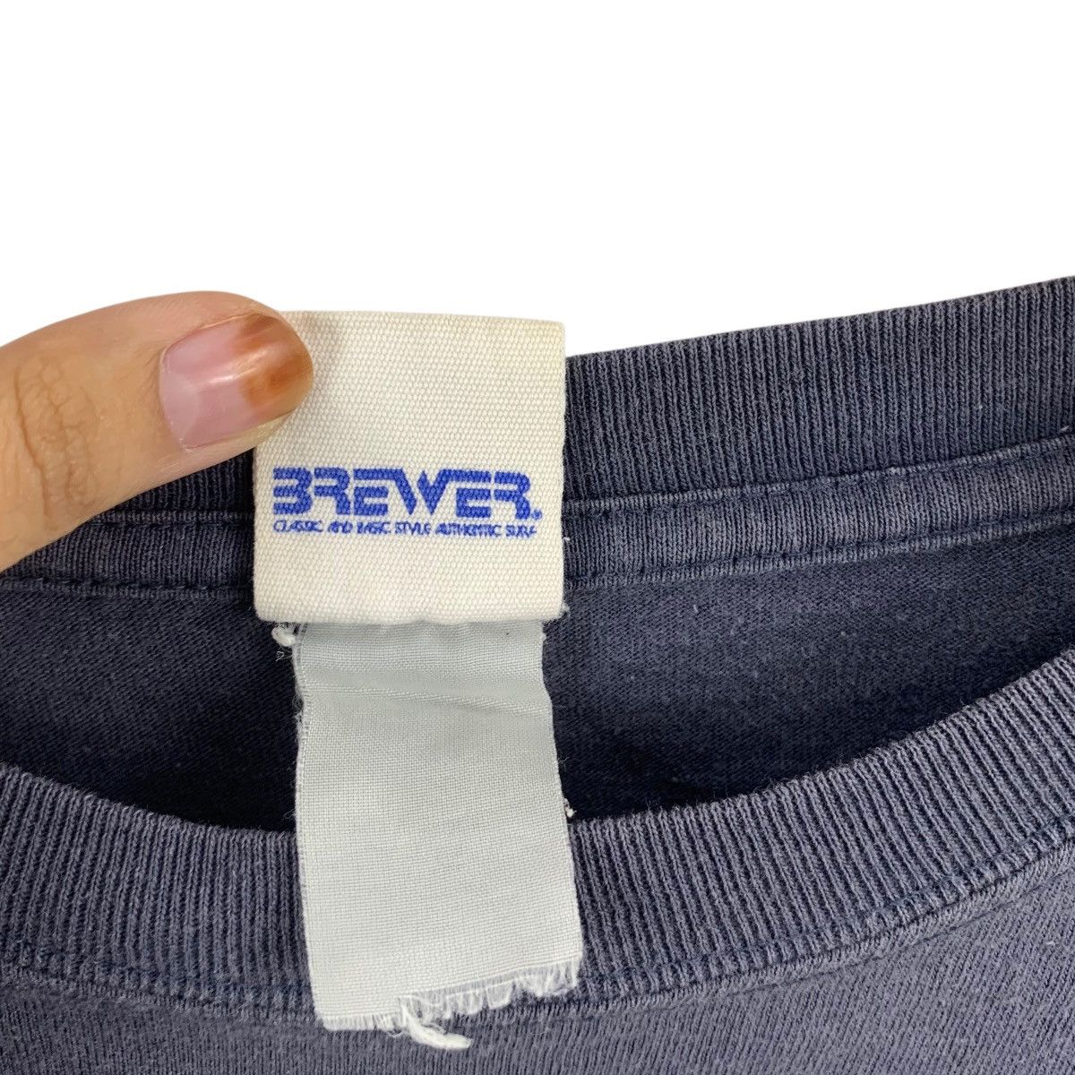 Vintage Vintage DICK BREWER SURFBOARDS Hawaii Faded Tee Shirt Top Size US S / EU 44-46 / 1 - 8 Thumbnail