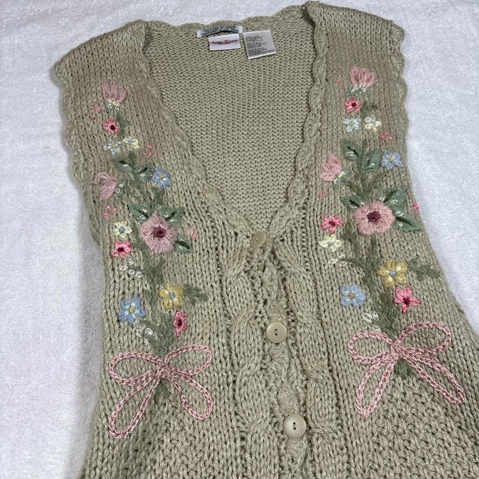 Other Vintage cottage core floral embroidered sweater vest Size L / US 10 / IT 46 - 2 Thumbnail