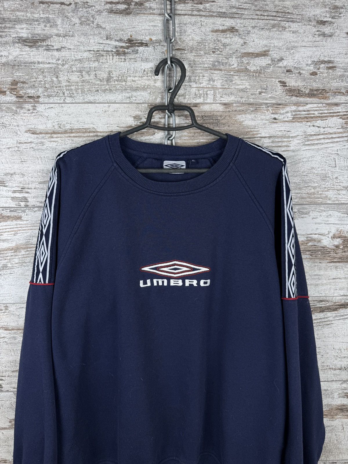 Umbro × Vintage Mens Vintage Umbro Sweatshirt big logo center jacket tee Size US XL / EU 56 / 4 - 3 Thumbnail