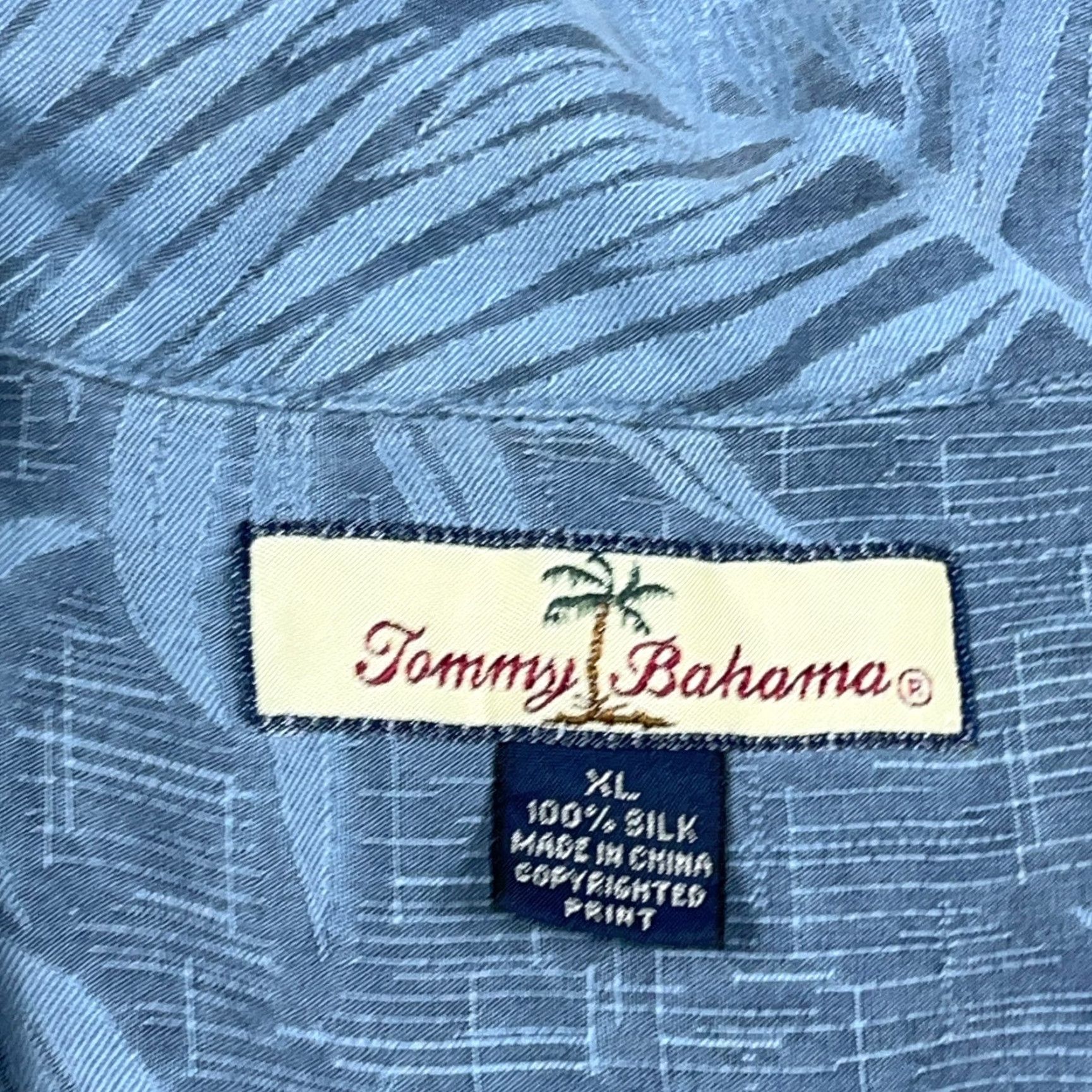 Tommy Bahama Tommy Bahama Shirt Men Large Blue Floral Silk Hawaiian Button Up Camp Palm Leaf Pocketed Size US L / EU 52-54 / 3 - 3 Thumbnail