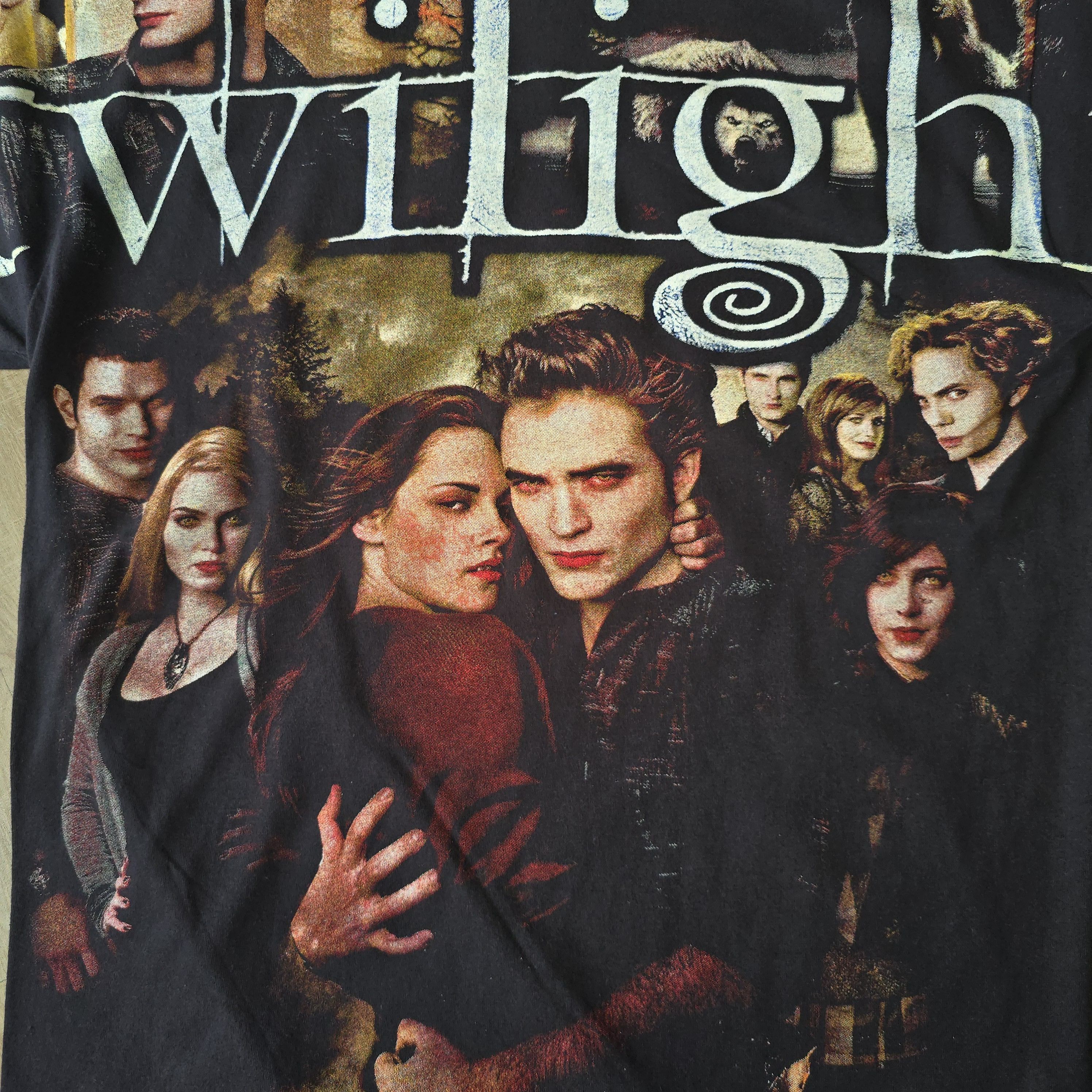 Other Twilight movie T-Shirt Size XL Size US XL / EU 56 / 4 - 2 Thumbnail