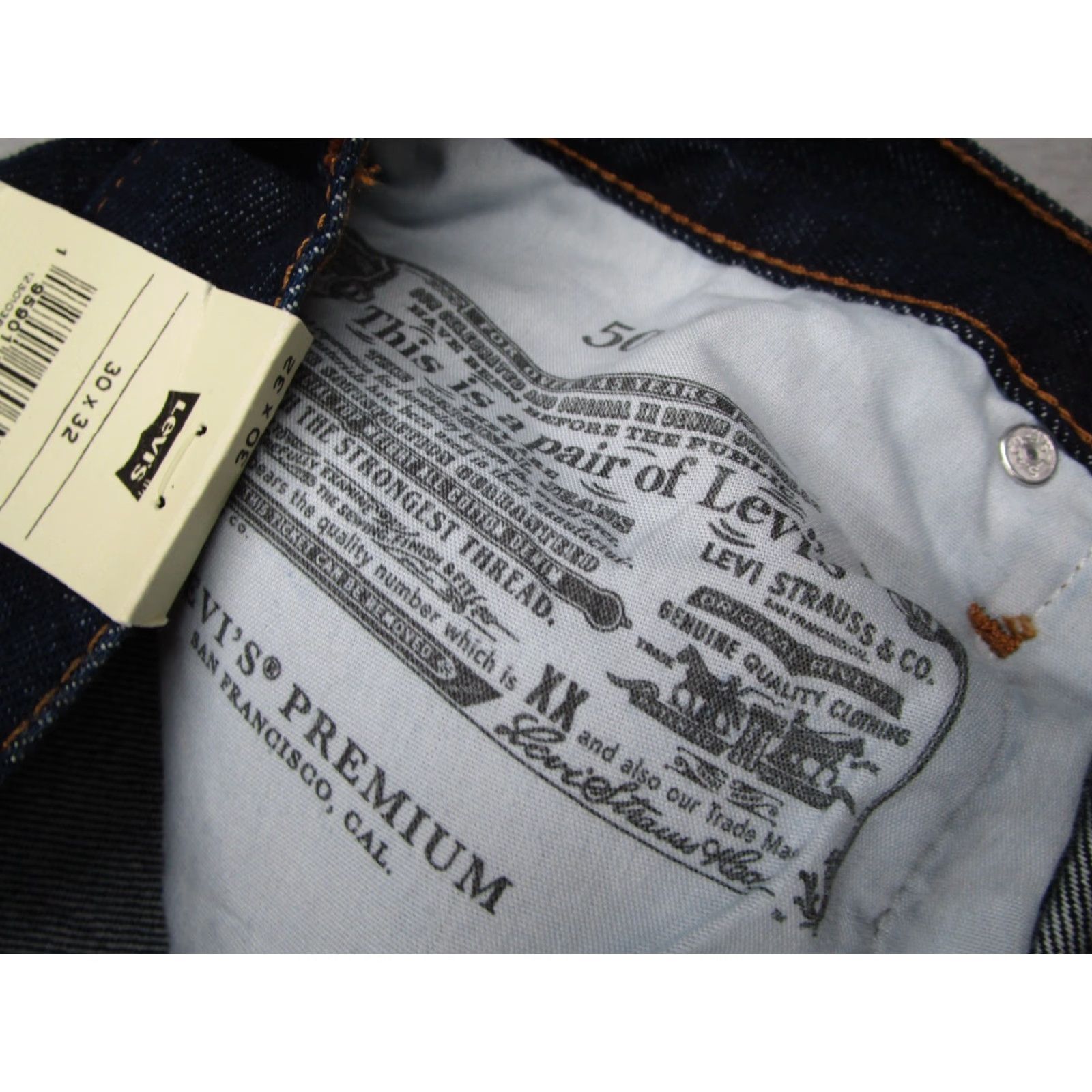 Levi's Levi's 501 Jeans Mens 30x32 Blue Straight Leg High Rise Denim Button Fly Made in Turkey Size US 30 / EU 46 - 4 Thumbnail