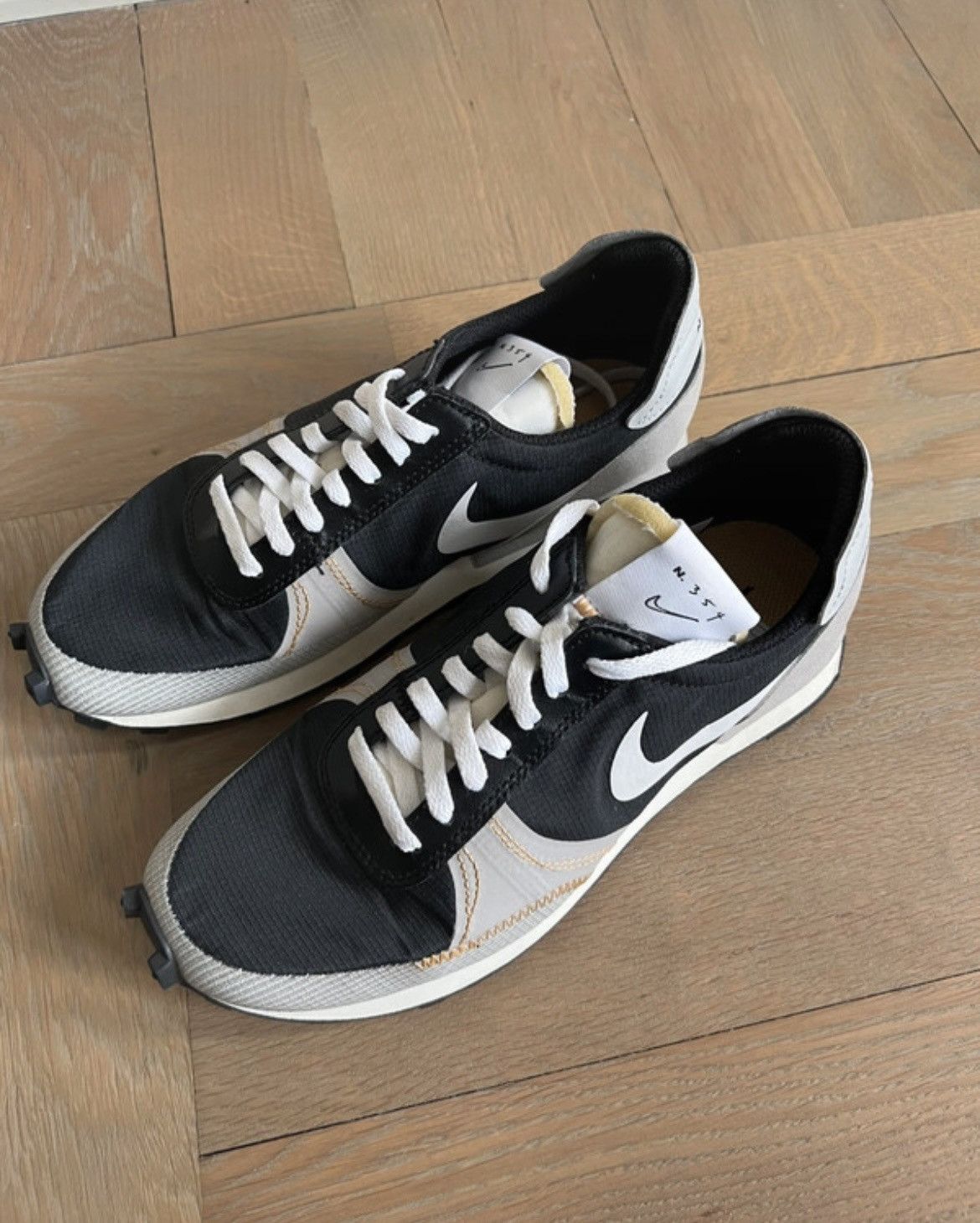 Nike Nike Daybreak Size US 5.5 / EU 38 - 3 Thumbnail