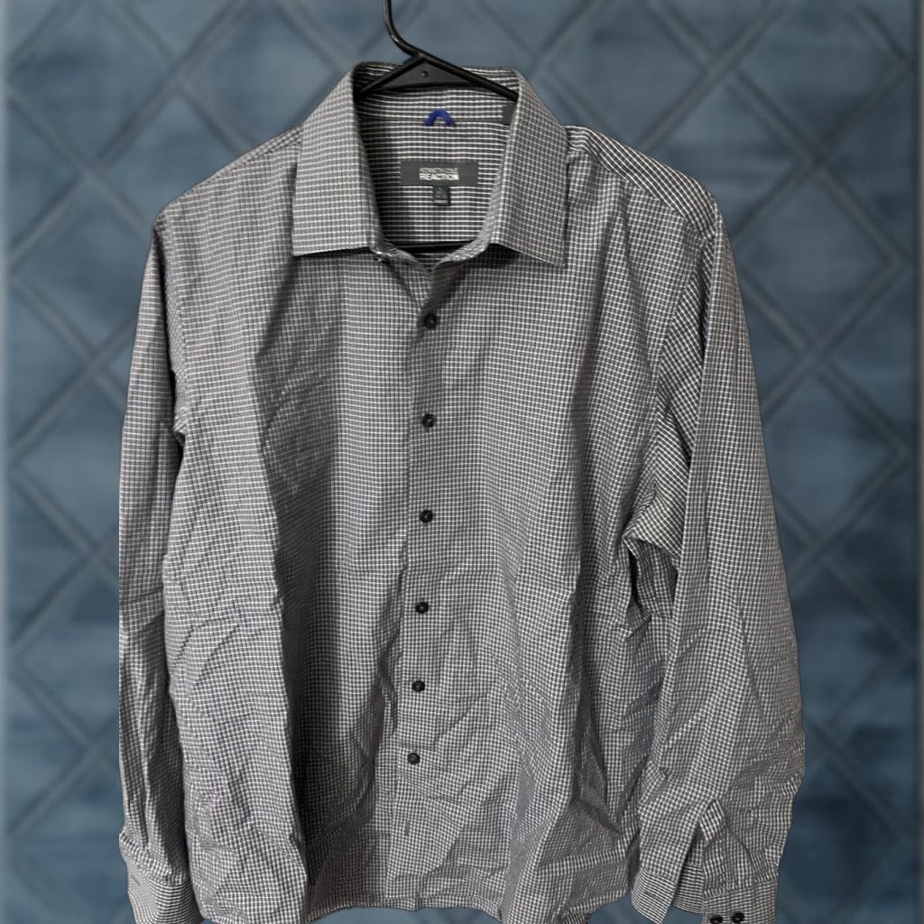 Kenneth Cole KENNETH COLE Shirt Mens Large 16.5 L Gray Plaid Non Iron Slim Fit Button-Up Long Sleeve Casual Shirt Men Size US L / EU 52-54 / 3 - 1 Thumbnail