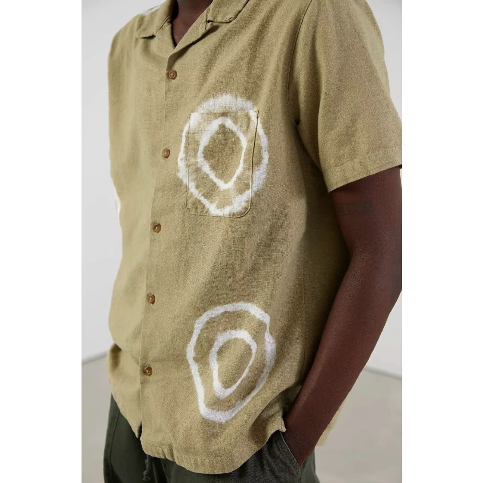Walls Without Walls Shibori Dye Camp Collar Shirt Linen Cotton Blend Sz L Mens Shirt Size US L / EU 52-54 / 3 - 3 Thumbnail