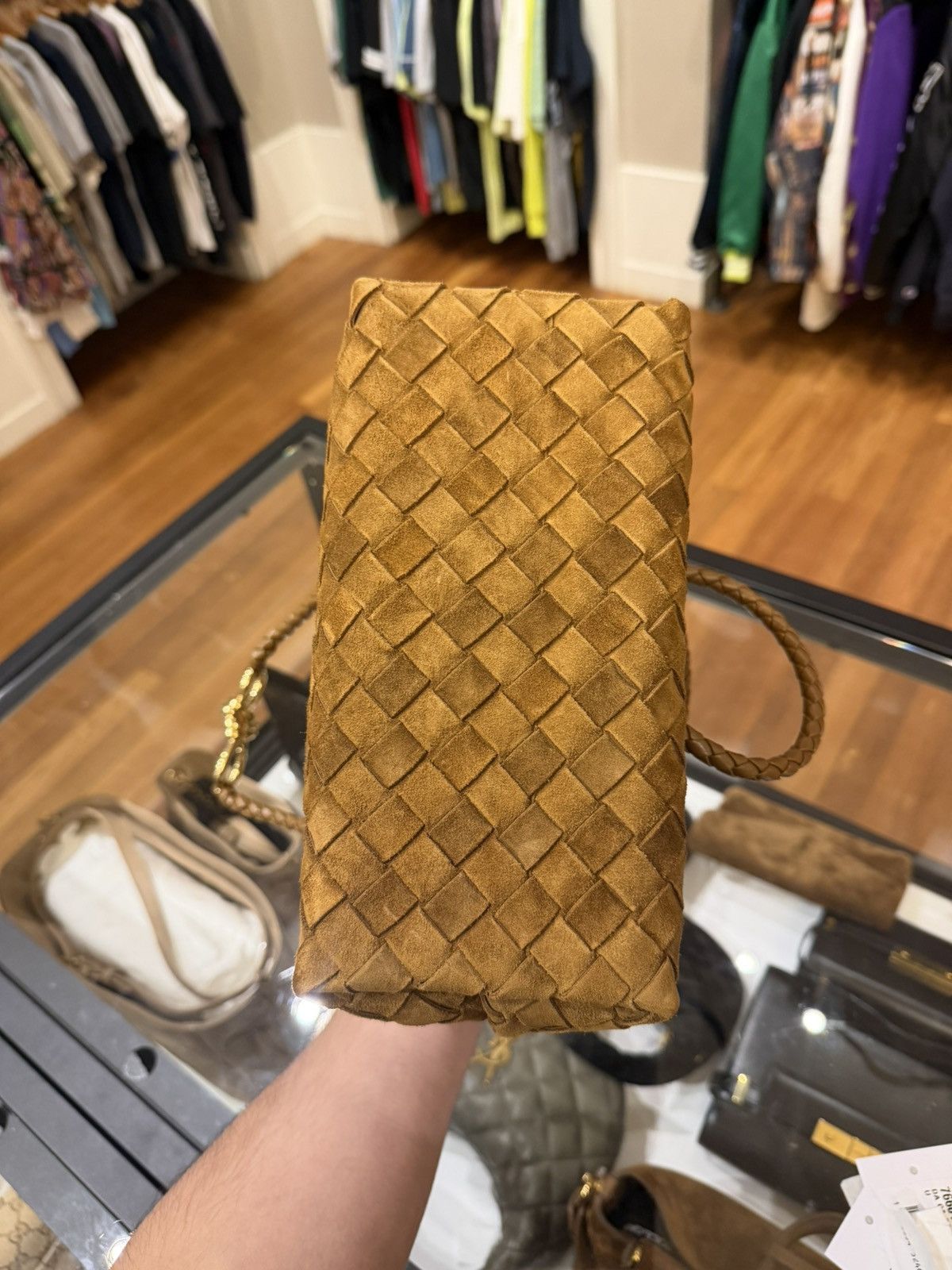 Bottega Veneta Bottega Veneta Andiamo Intrecciato Suede Shoulder Bag Size ONE SIZE - 9 Thumbnail