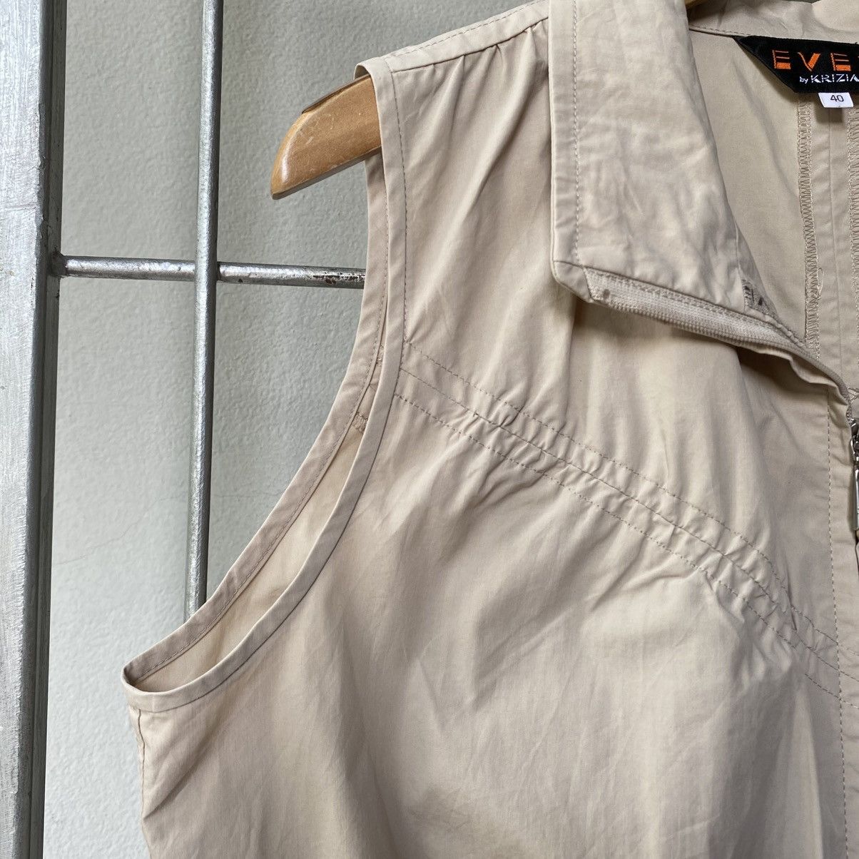 EVEX by KRIZIA Light Brown Ruched Zip Vest