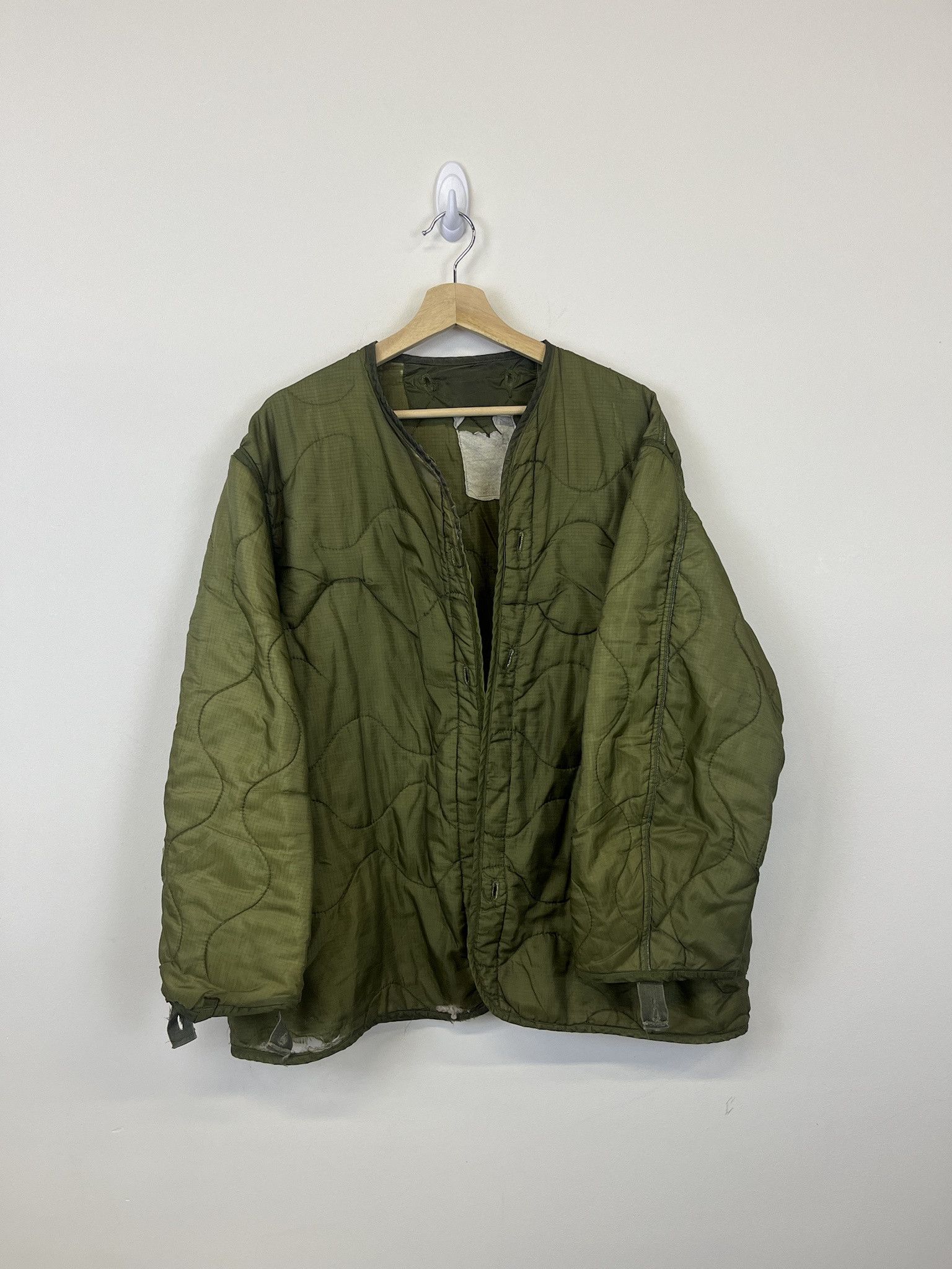 Vintage Vintage 1978 Olive Military Liner Jacket Tag Small