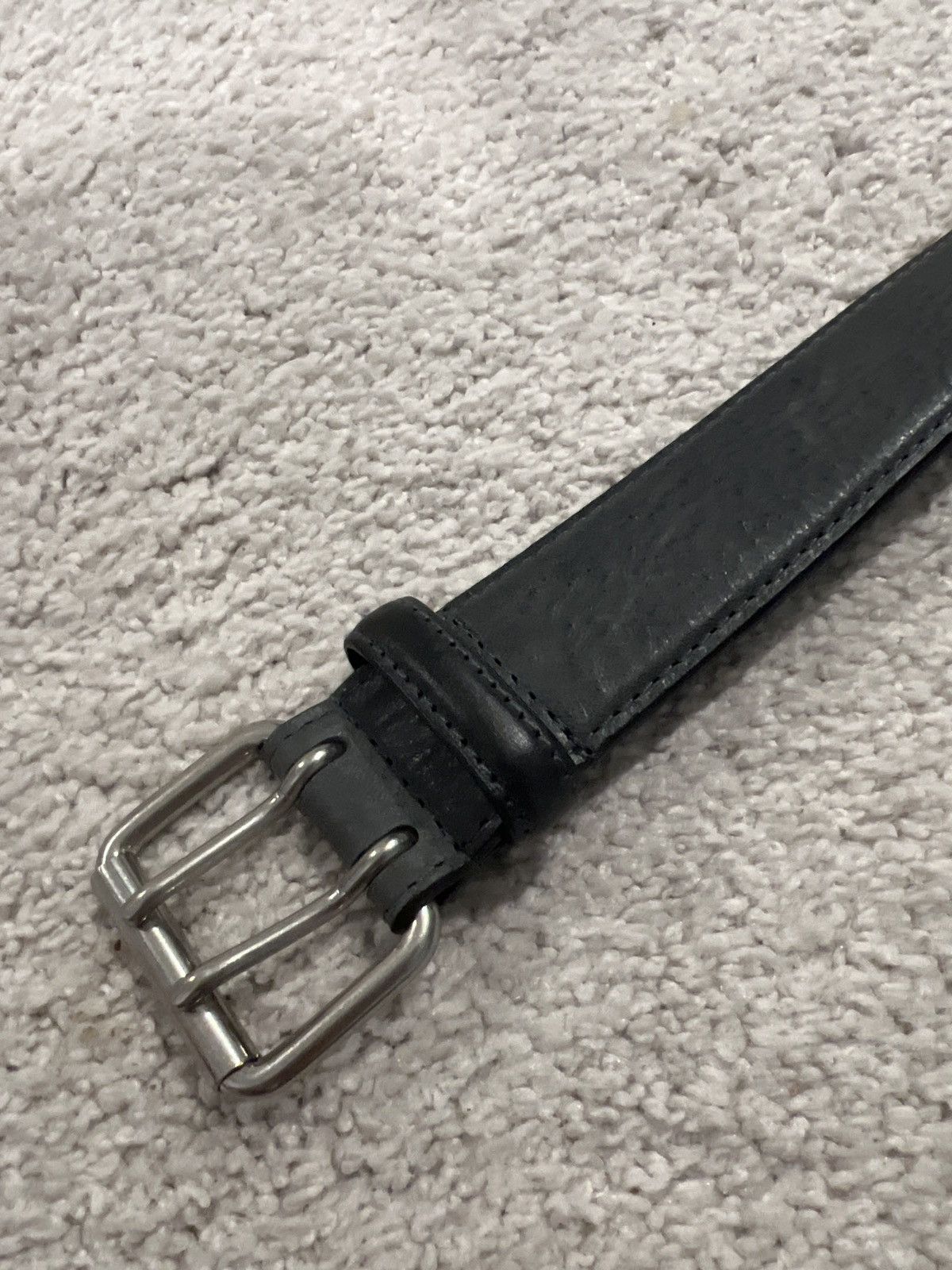 RELL TWO PRONG BELT IN NAPPA LEATHER – VUJA DÉ