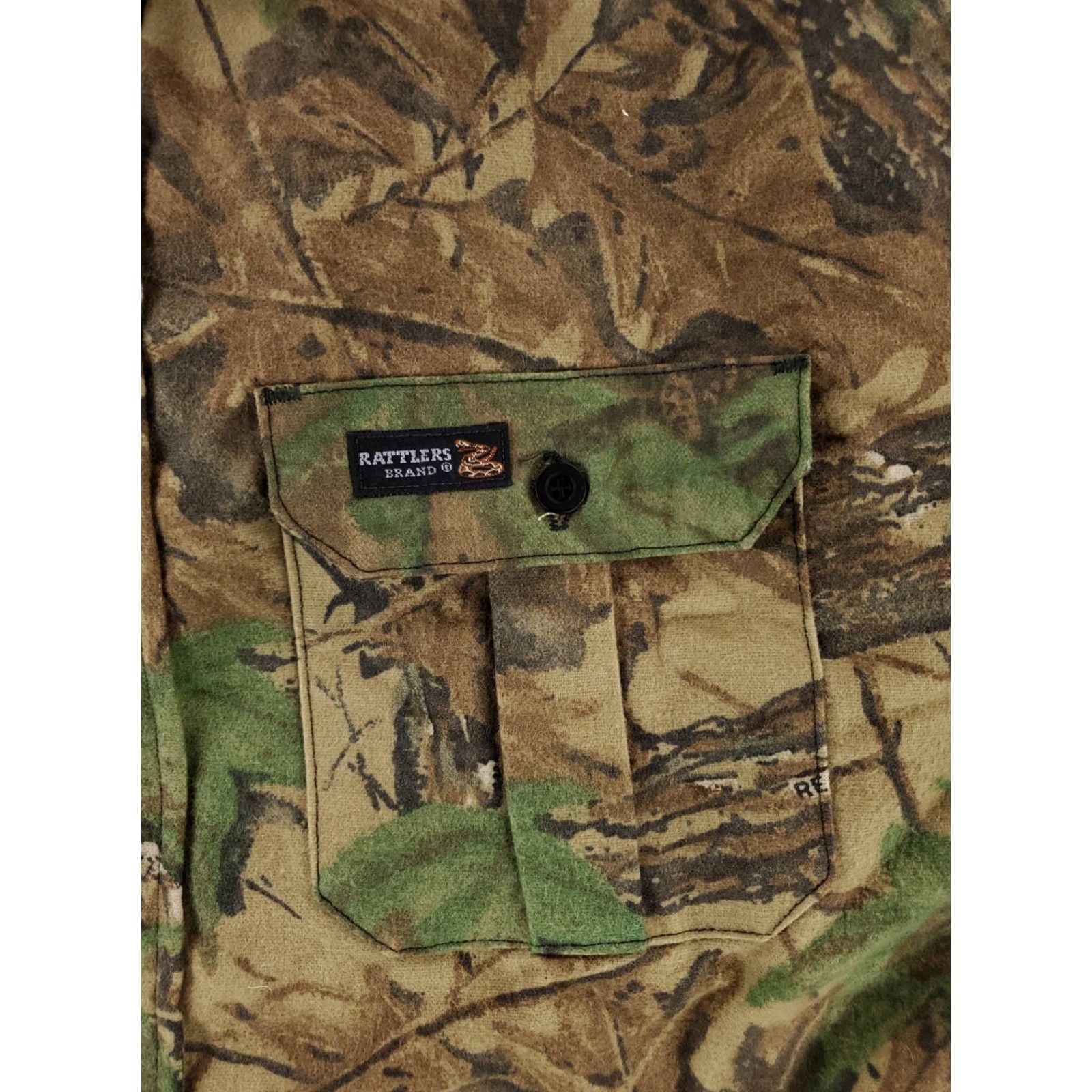 Realtree VINTAGE Rattlers Brand Realtree Camo Button Down Shirt Made in the USA Mens XXL Shirt Size US XXL / EU 58 / 5 - 2 Thumbnail